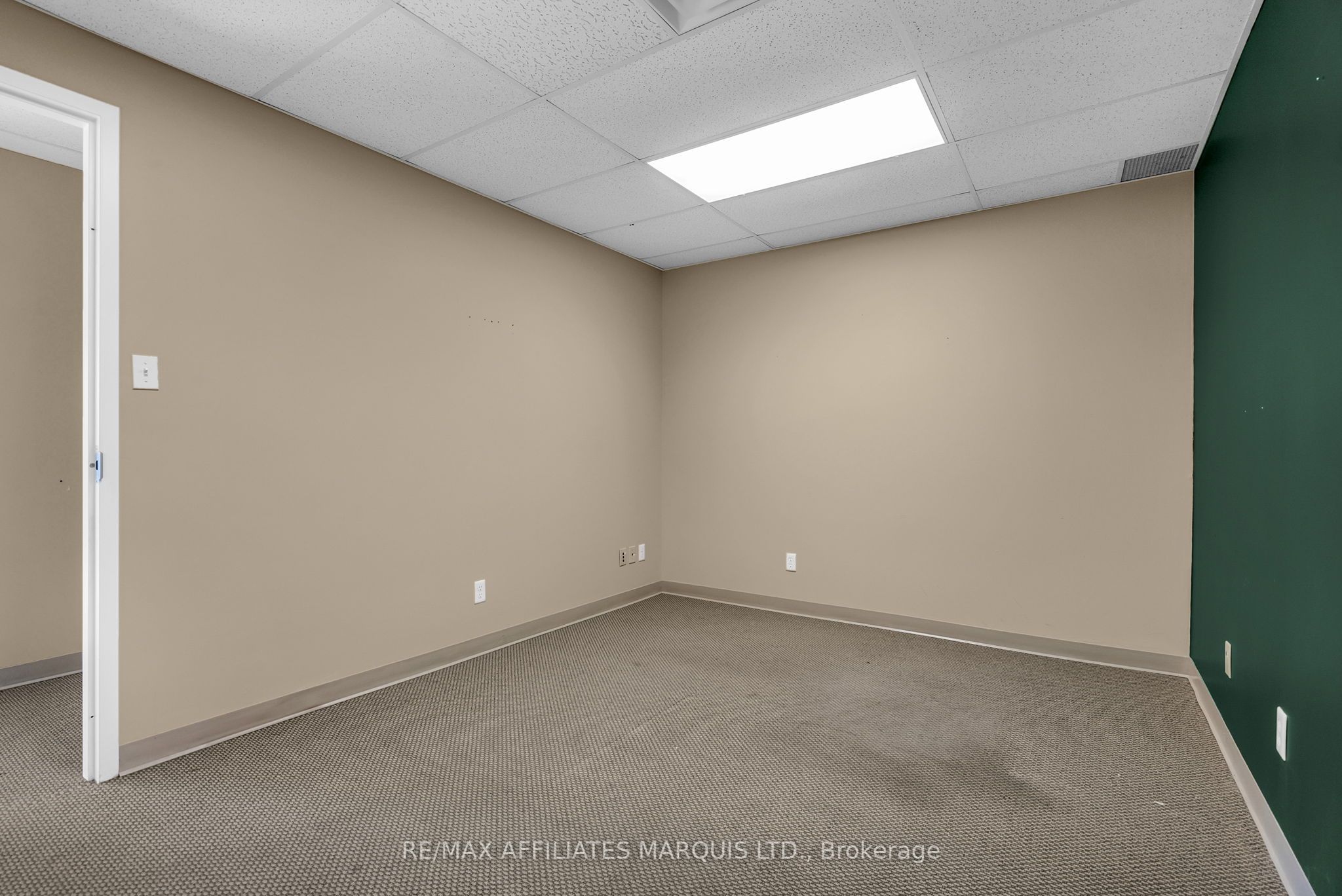 89 Tollgate Road Property Photo 35