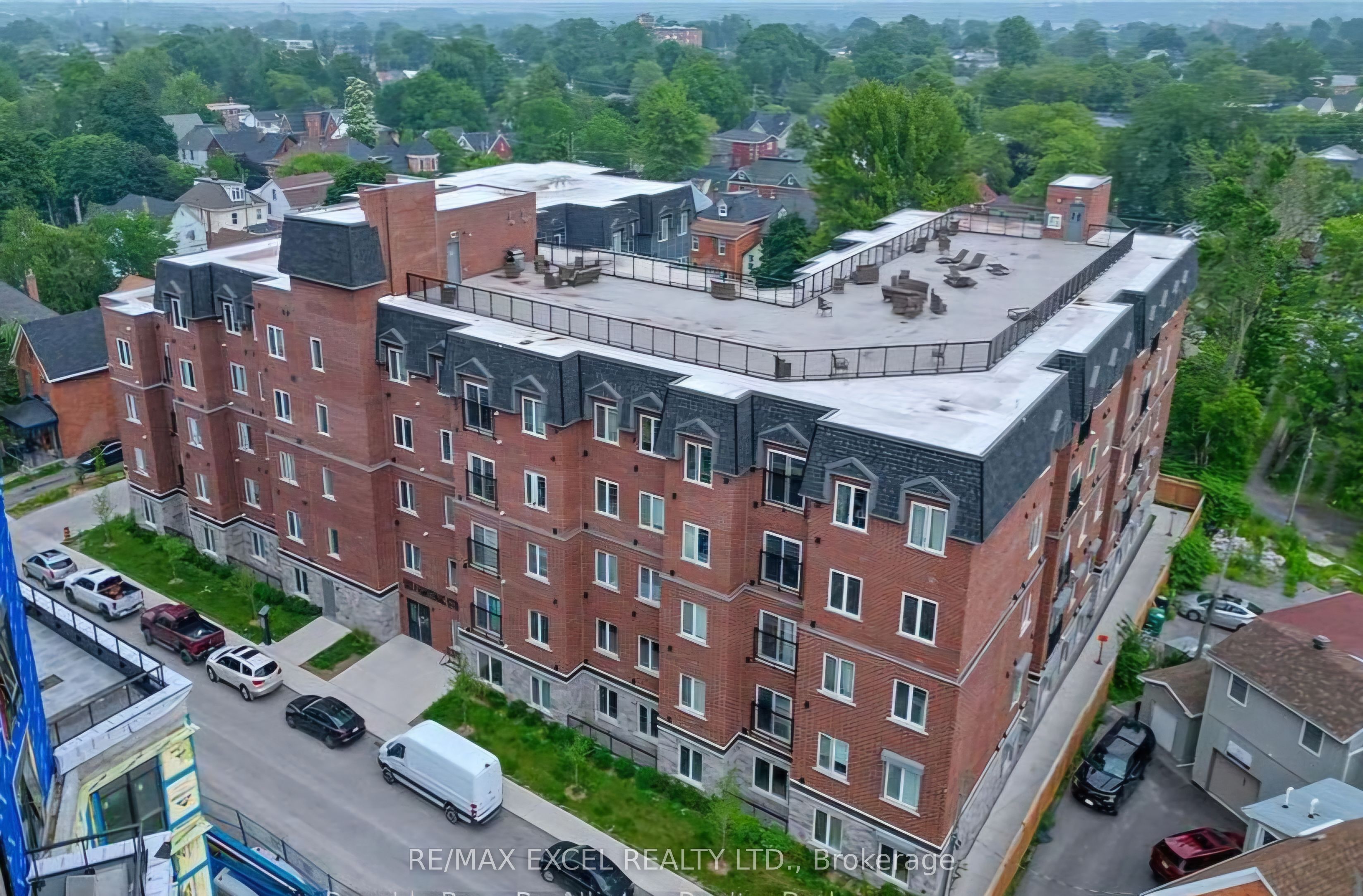 #409 - 501 Frontenac Street Property Photo
