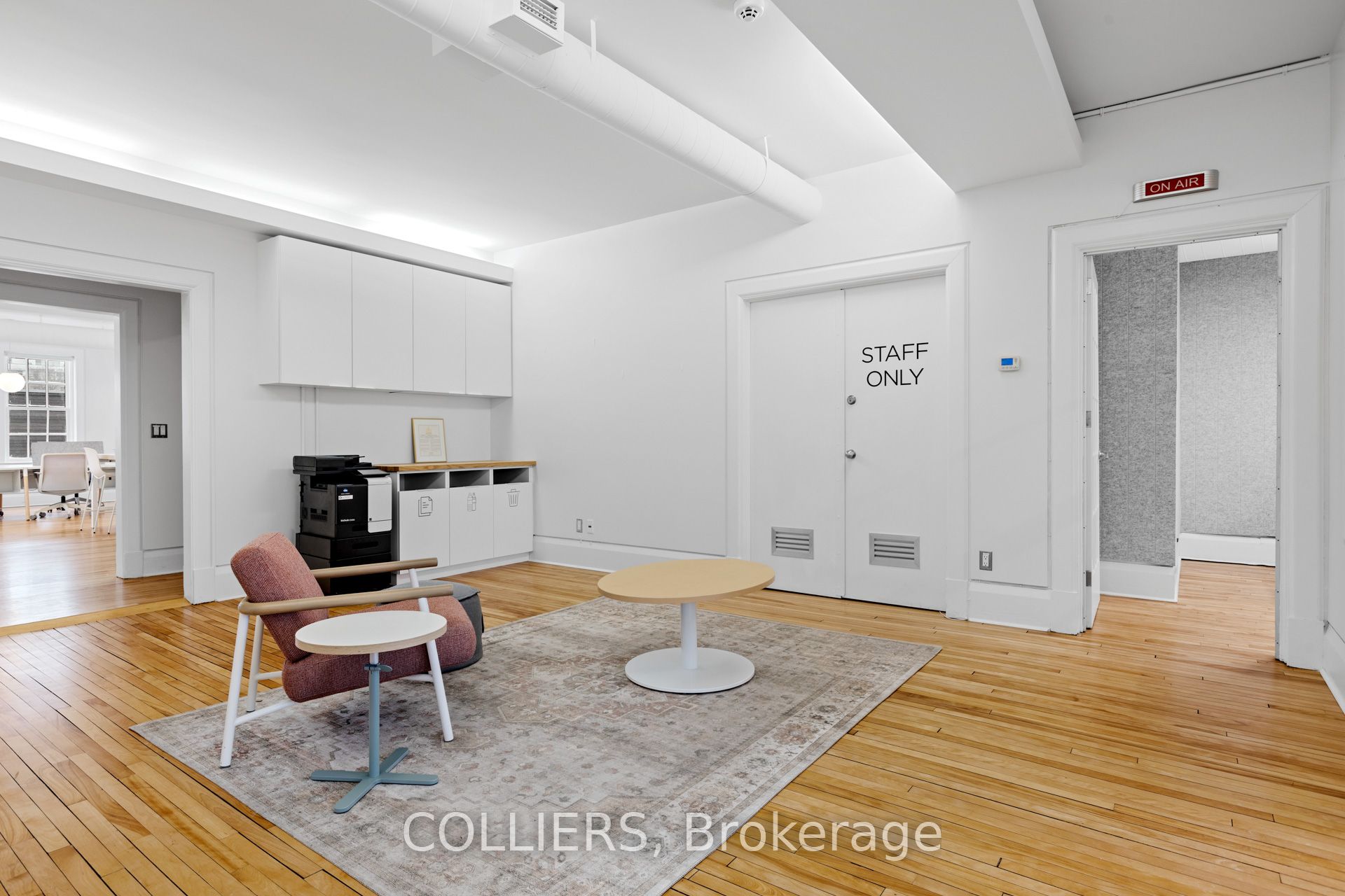 424 Parkdale Avenue Property Photo 8