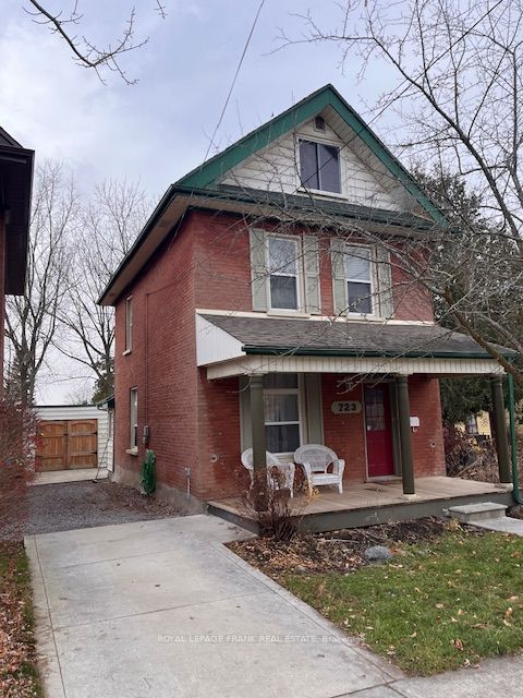 723 Bethune Street Property Photo