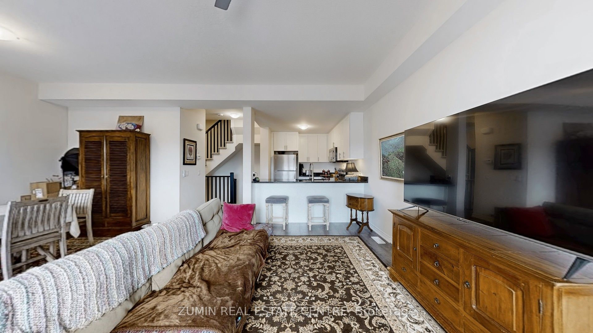 13 Picardy Drive Property Photo 10