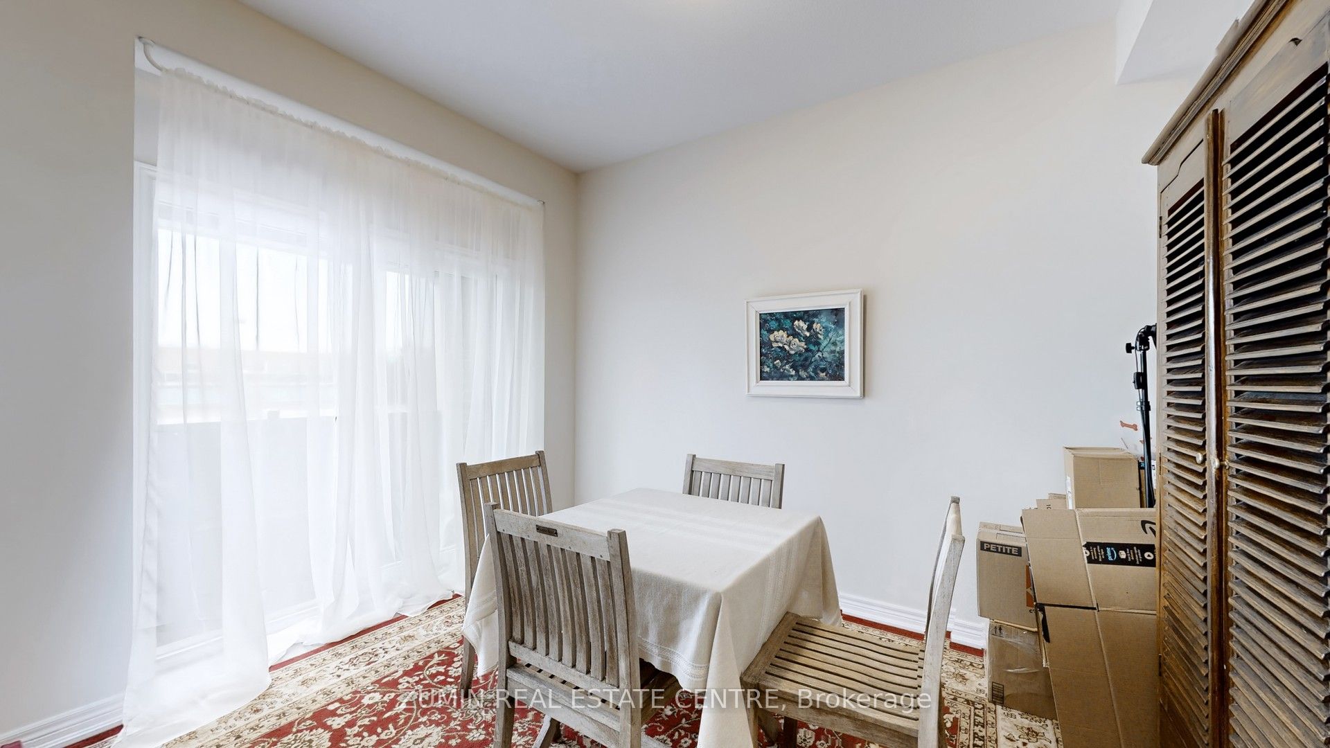 13 Picardy Drive Property Photo 22