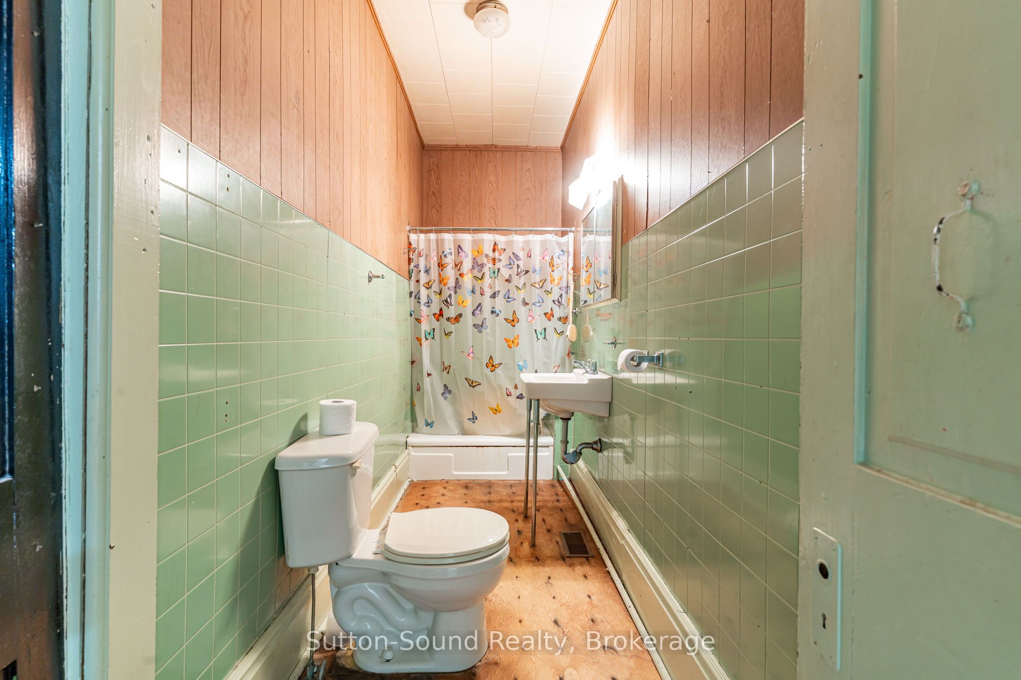 443 And 445 Taylor Street Property Photo 16
