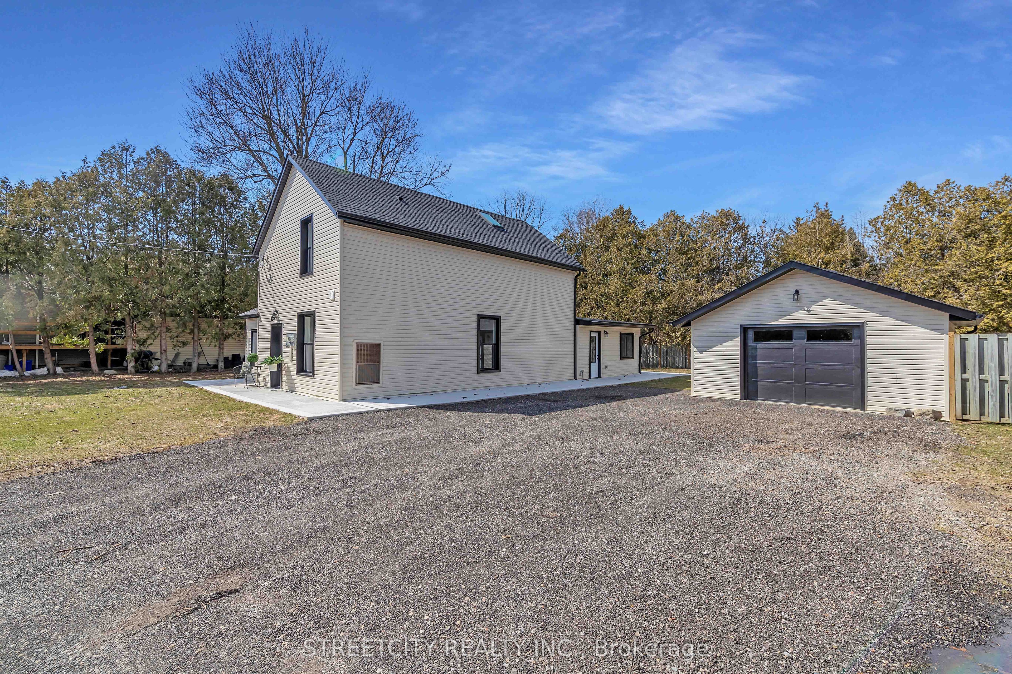 120 Bridge Street Property Photo 5