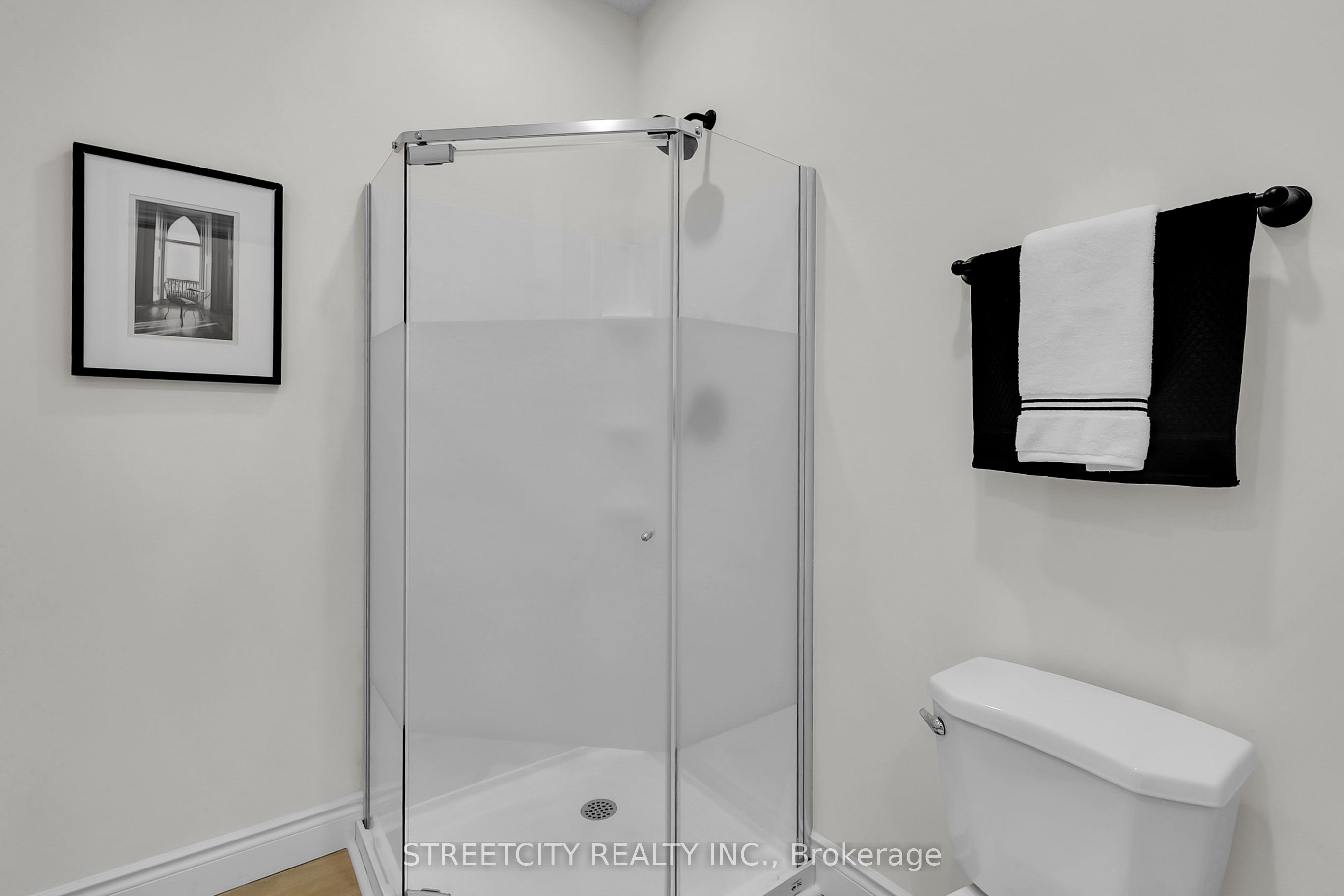 120 Bridge Street Property Photo 20