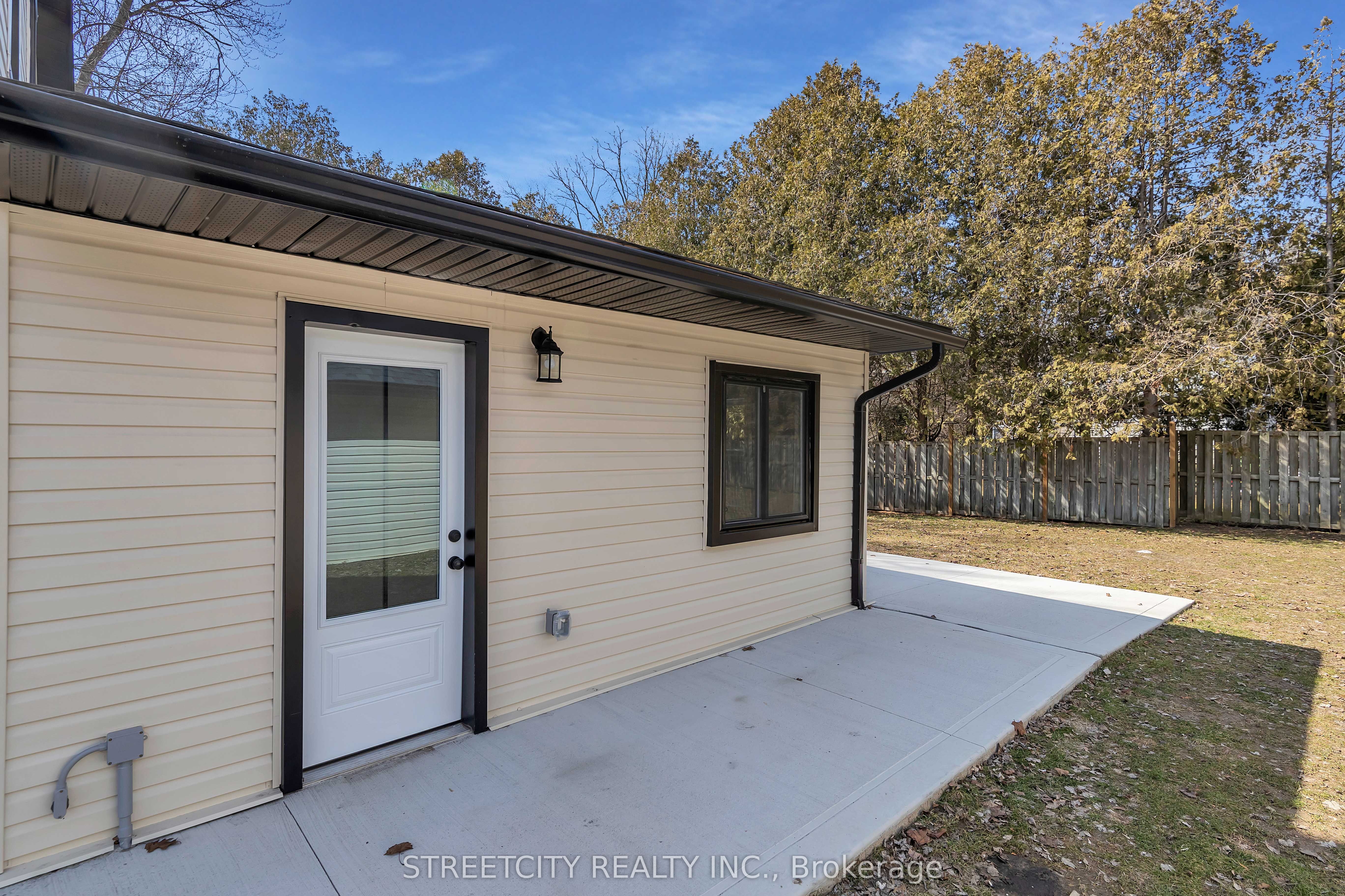 120 Bridge Street Property Photo 31