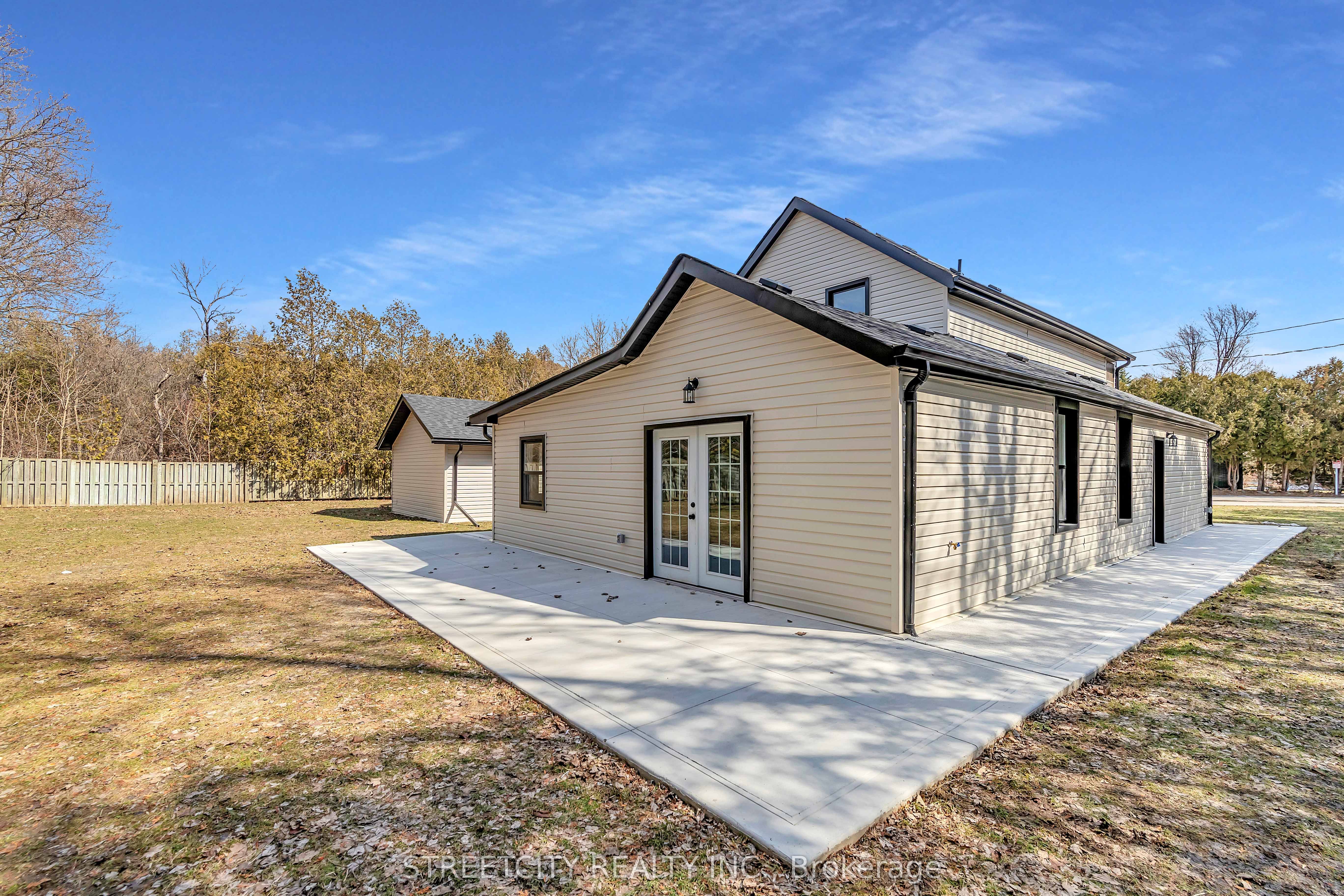 120 Bridge Street Property Photo 35