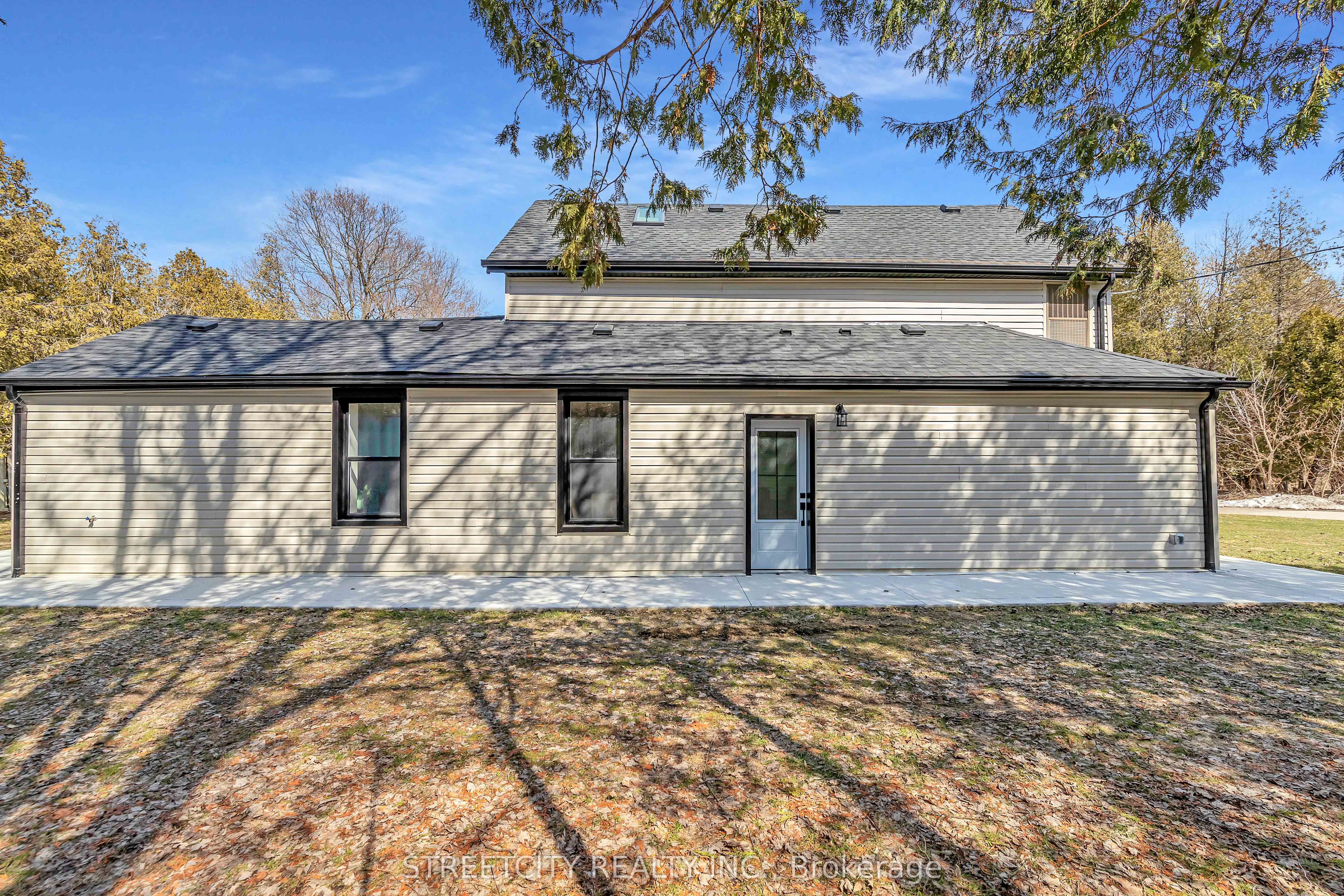 120 Bridge Street Property Photo 36