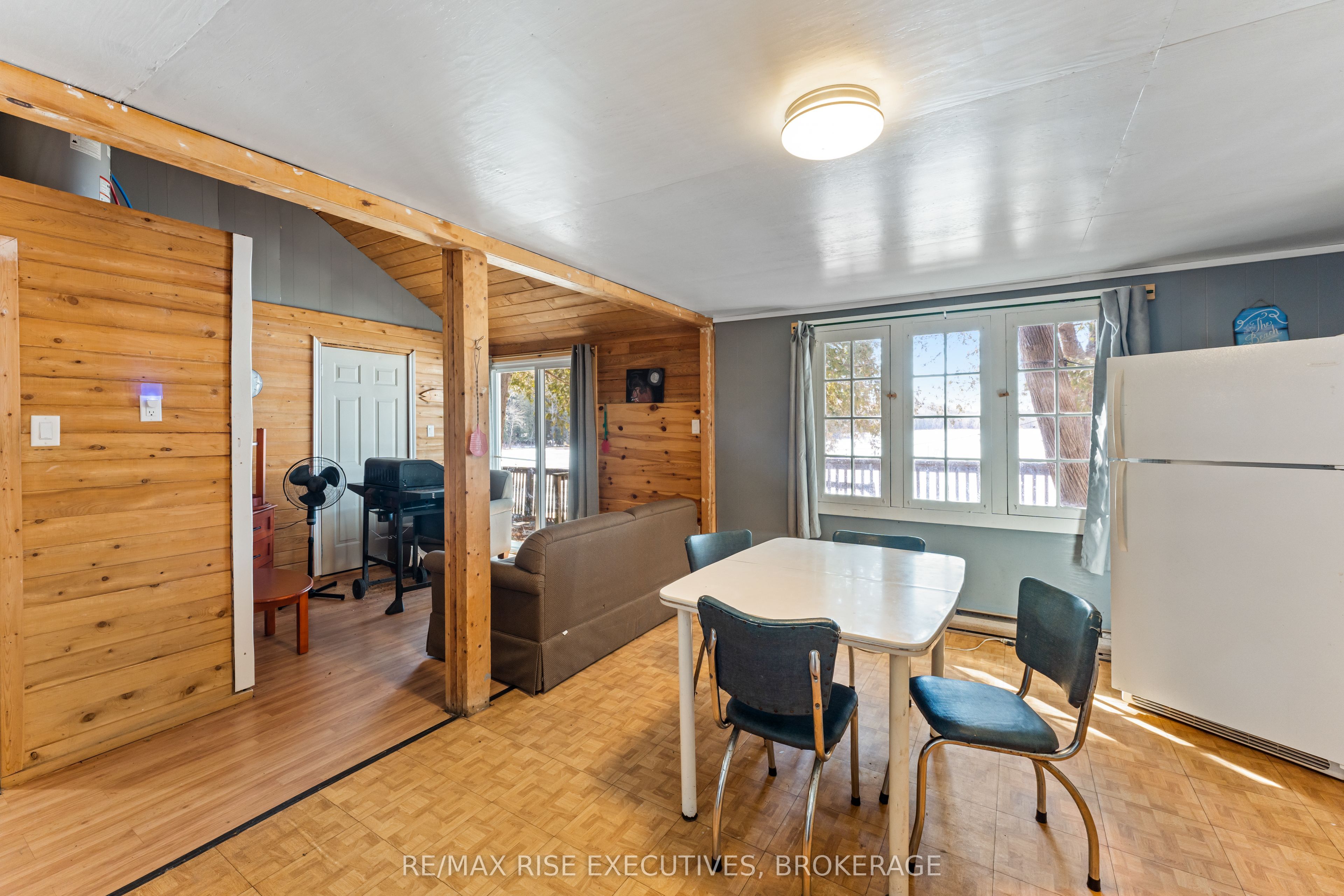 1264 Cox Road Property Photo 10