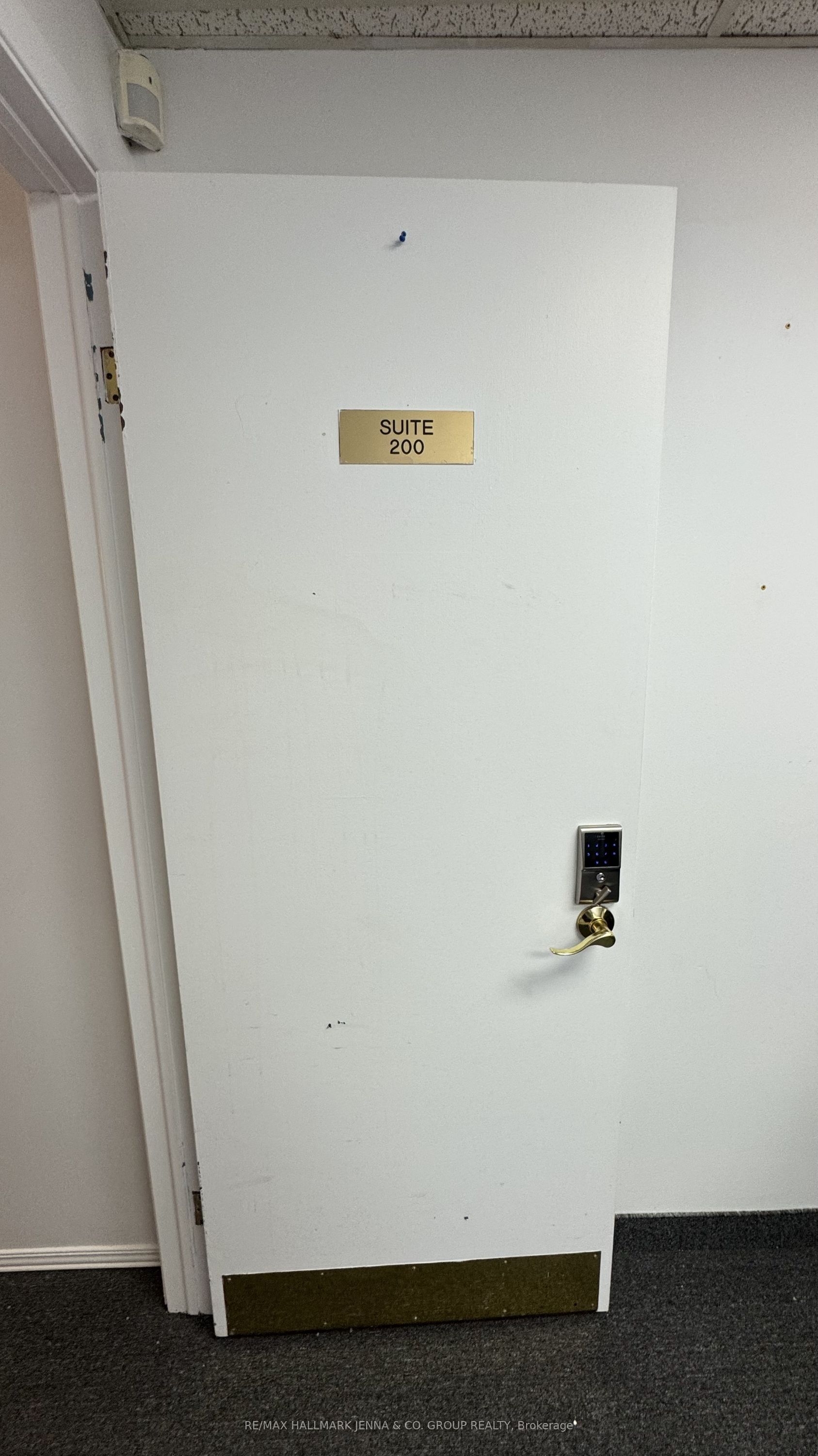 #14 - 1010 Polytek Street Property Photo 17