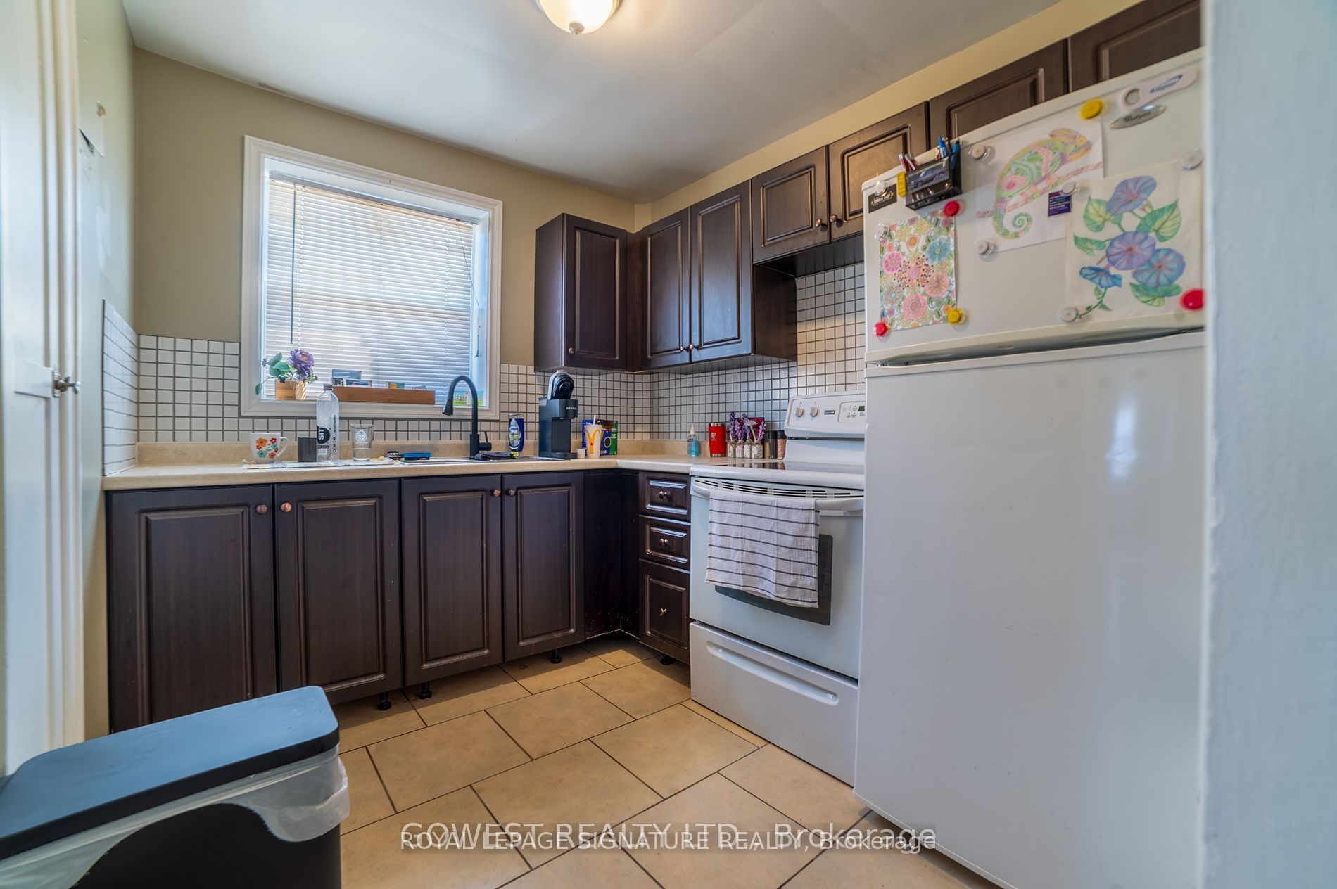 99 Douglas Street Property Photo 5