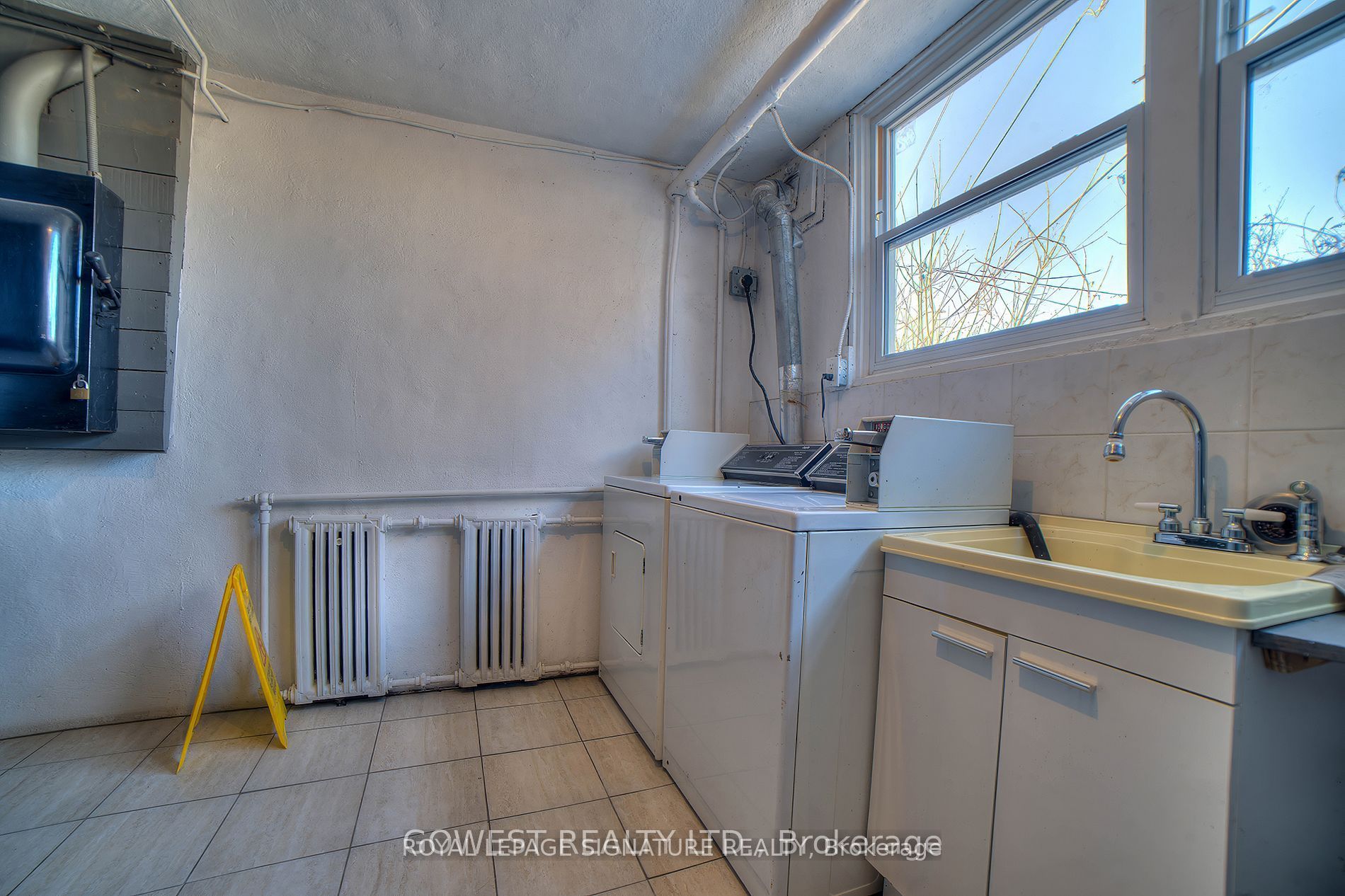 99 Douglas Street Property Photo 16