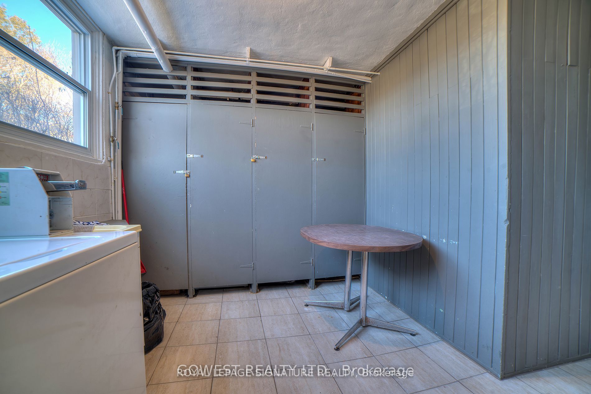 99 Douglas Street Property Photo 17