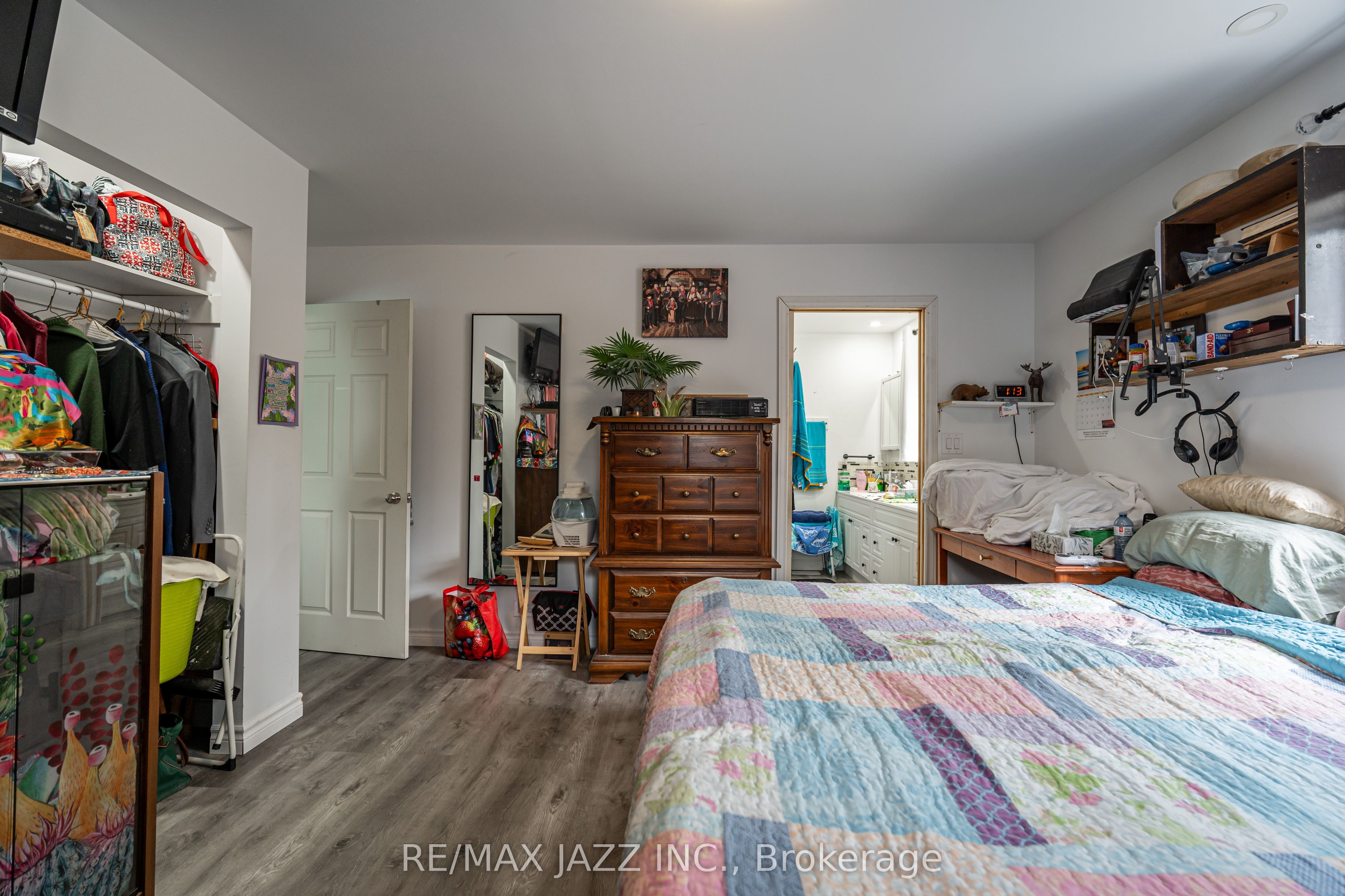 1167 Belmont Township 2 Line Property Photo 13