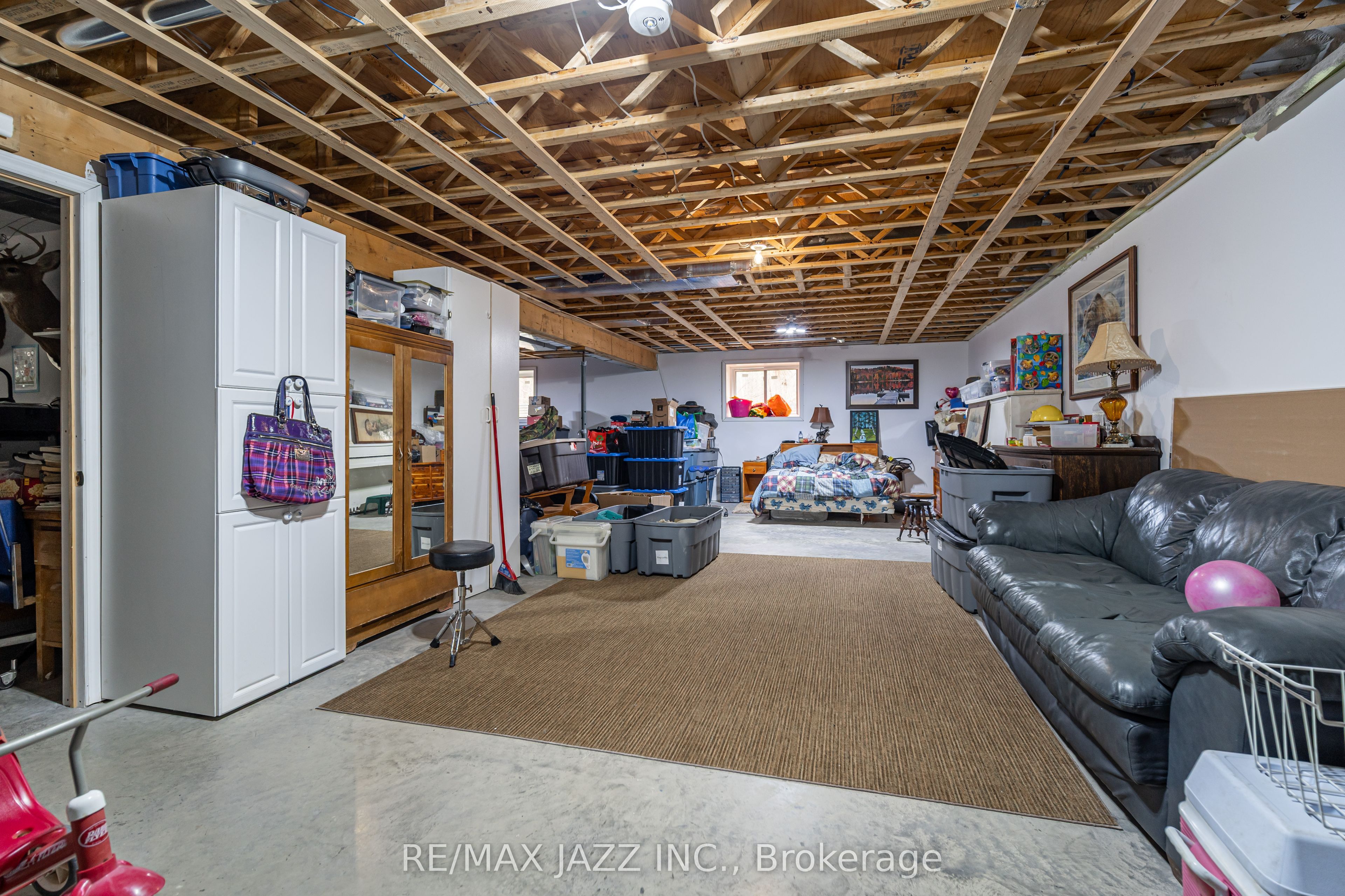 1167 Belmont Township 2 Line Property Photo 16