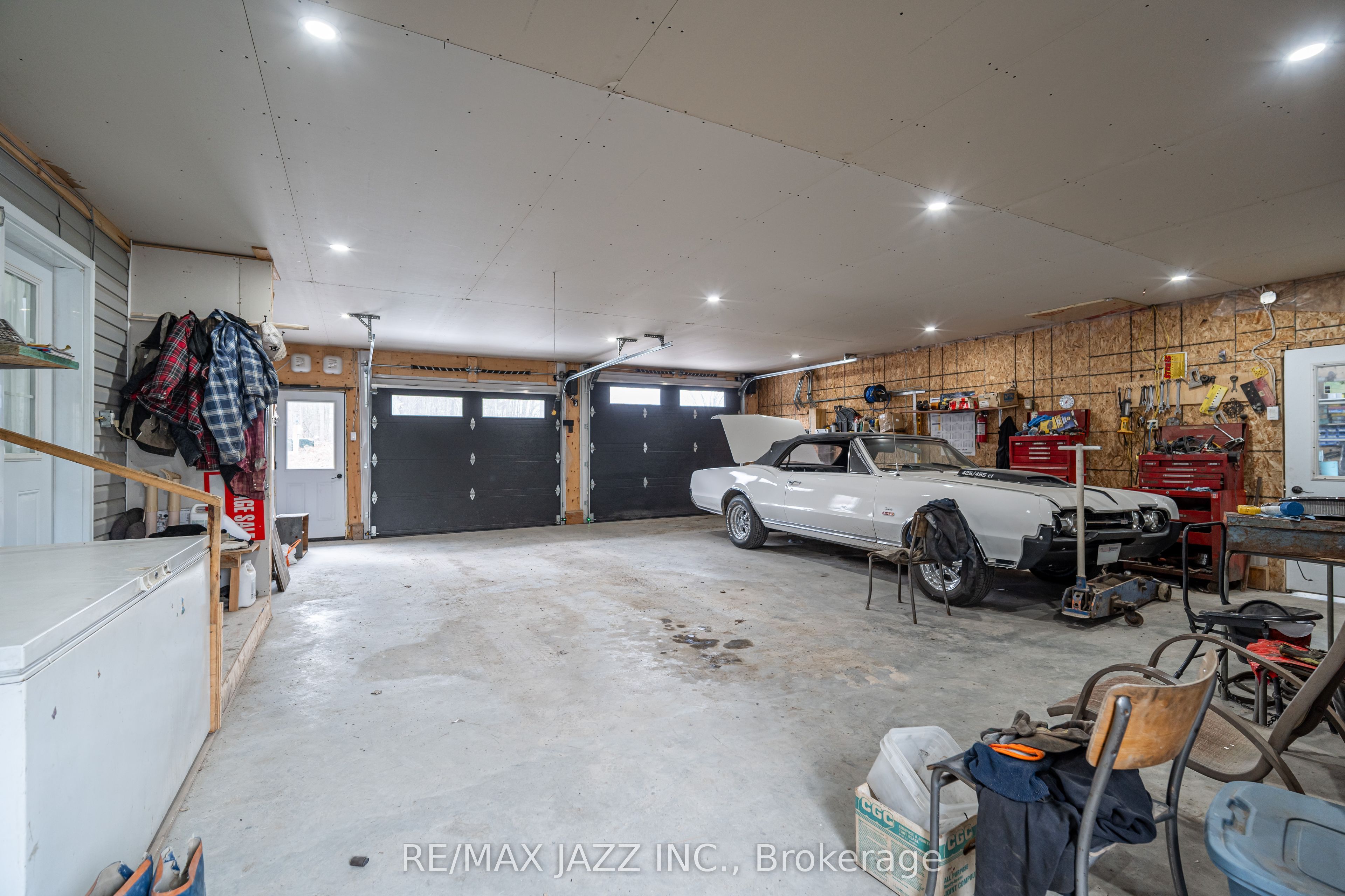 1167 Belmont Township 2 Line Property Photo 24