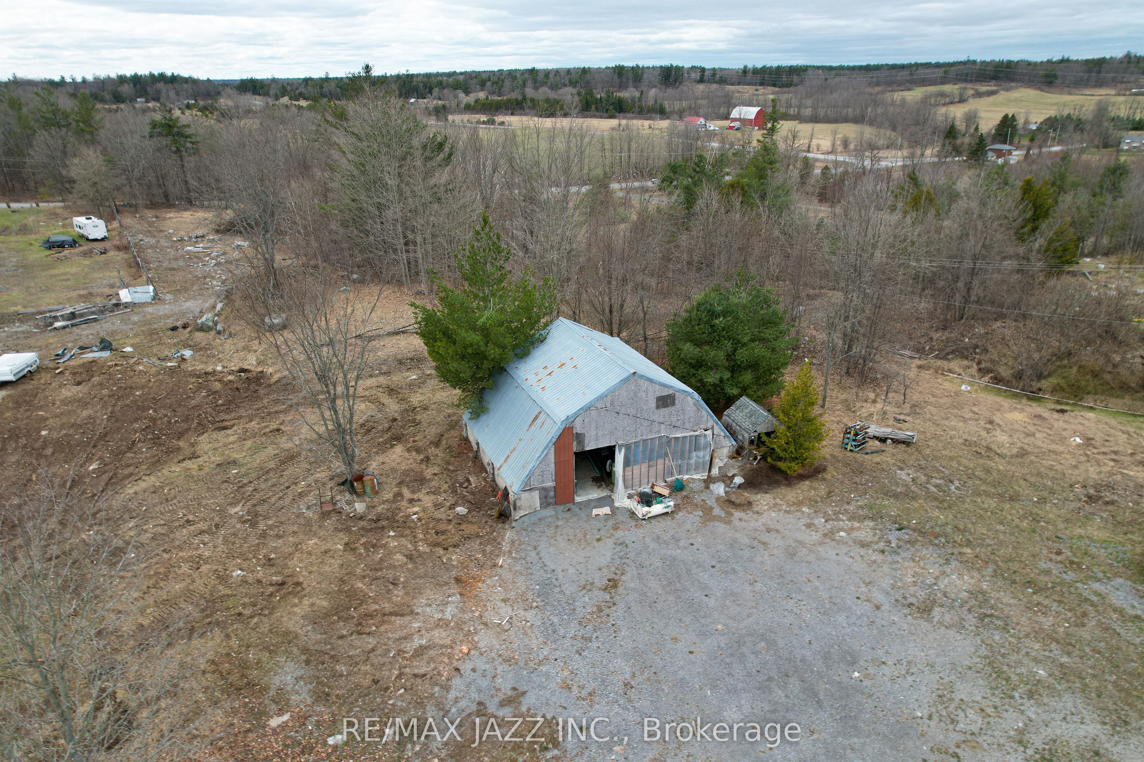 1167 Belmont Township 2 Line Property Photo 31