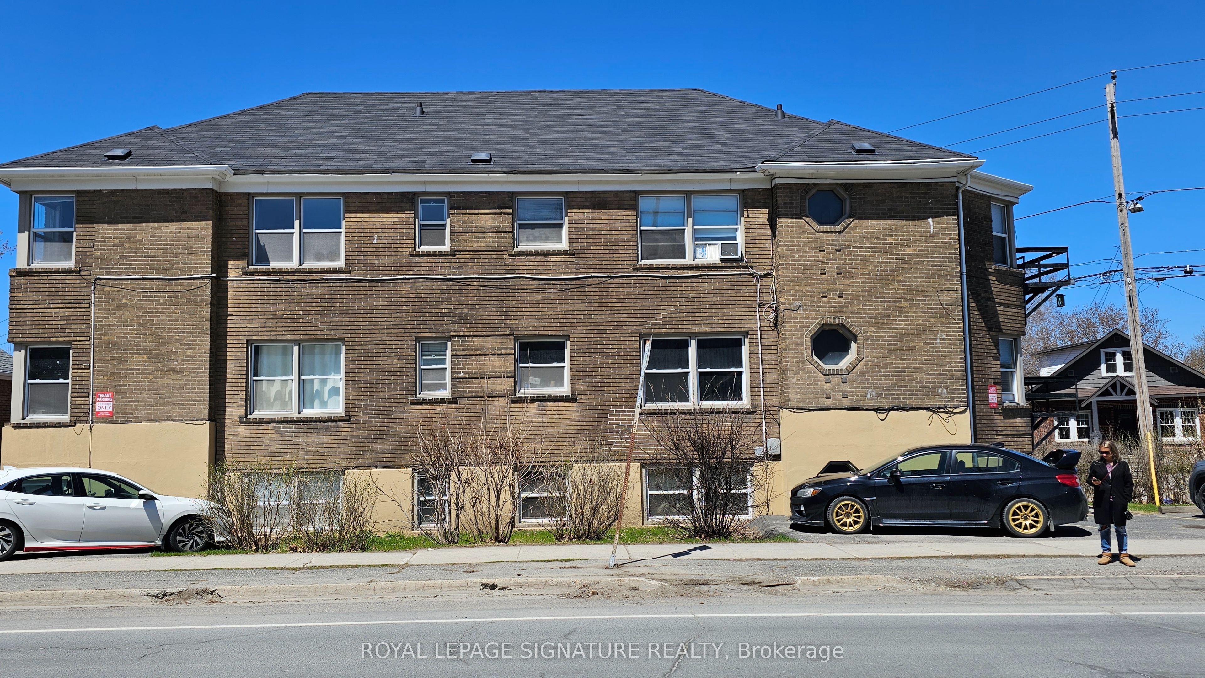 99 Douglas Street Property Photo 1