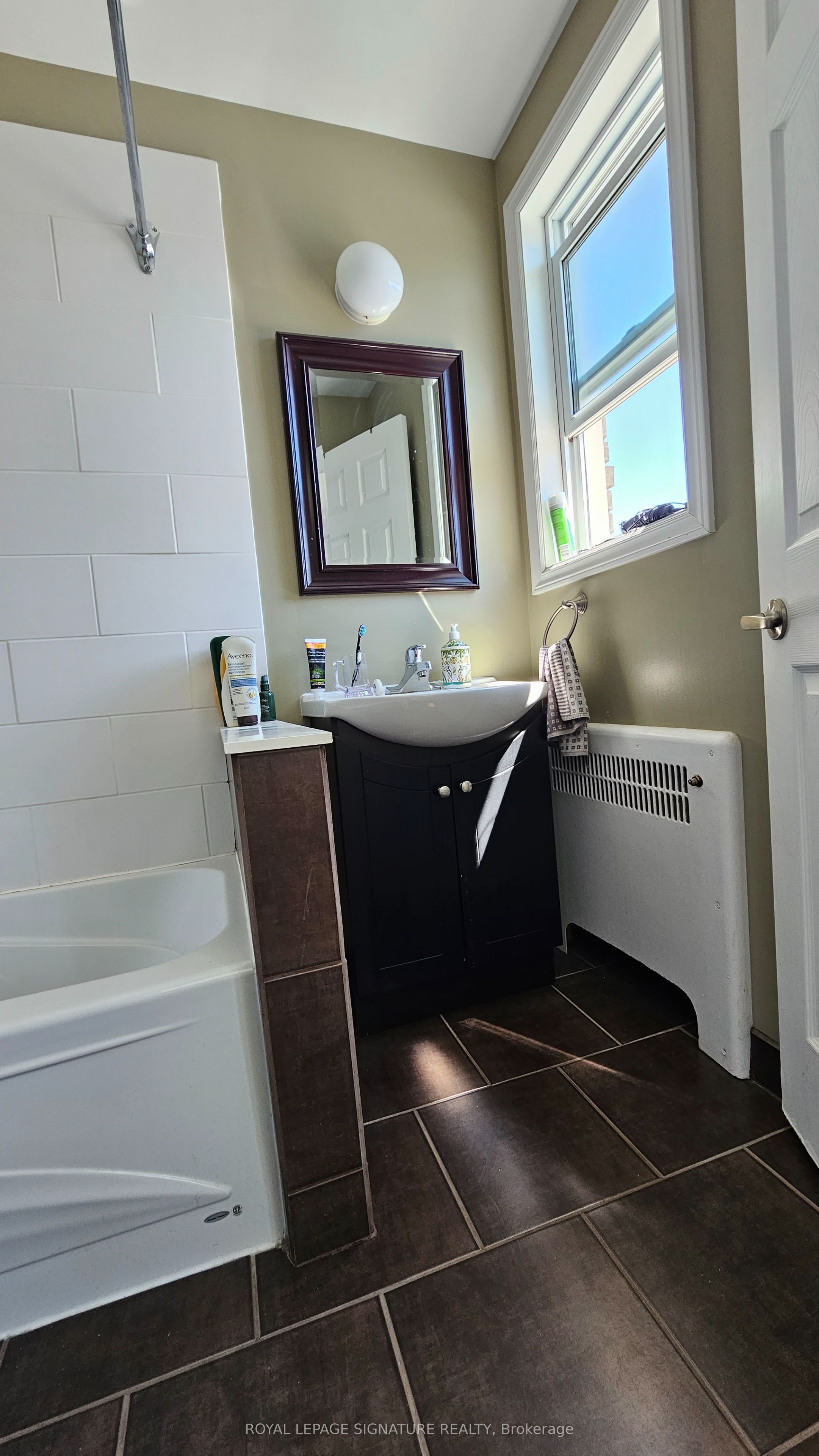 99 Douglas Street Property Photo 11