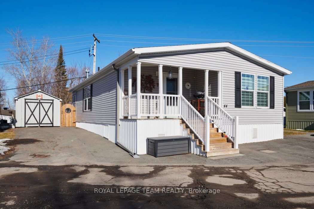 44 Ash Street Property Photo