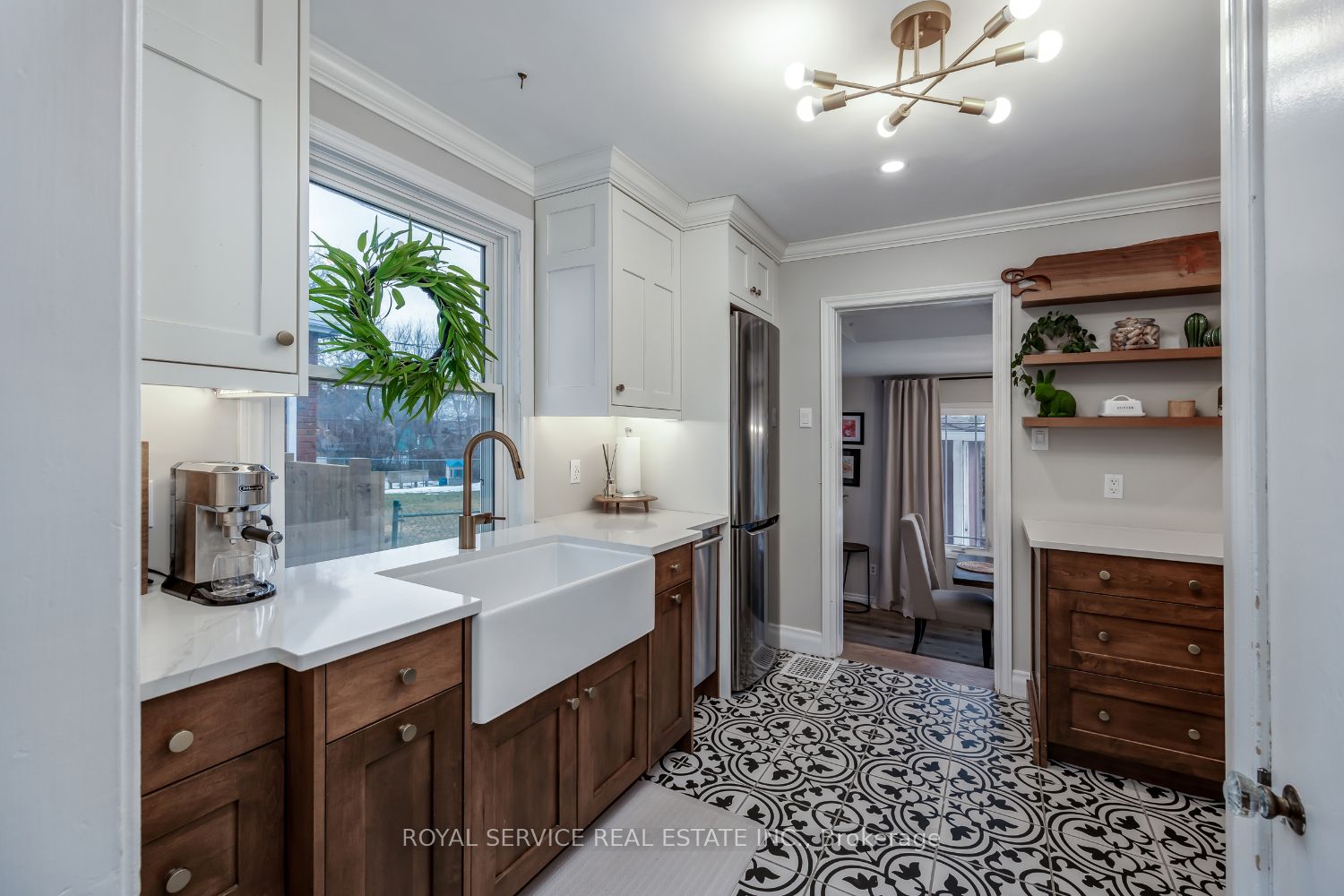 11 Ephgrave Boulevard Property Photo
