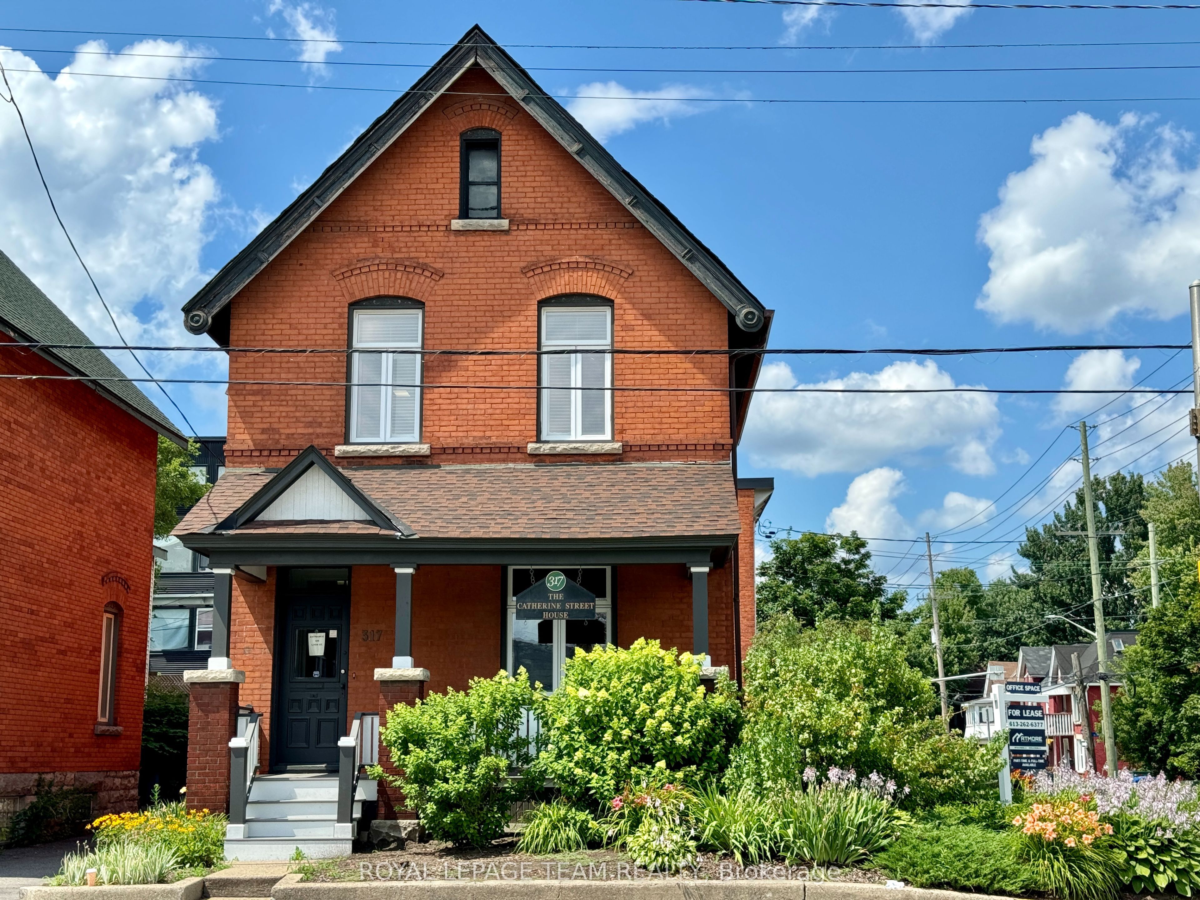 #4 - 317 Catherine Street Property Photo