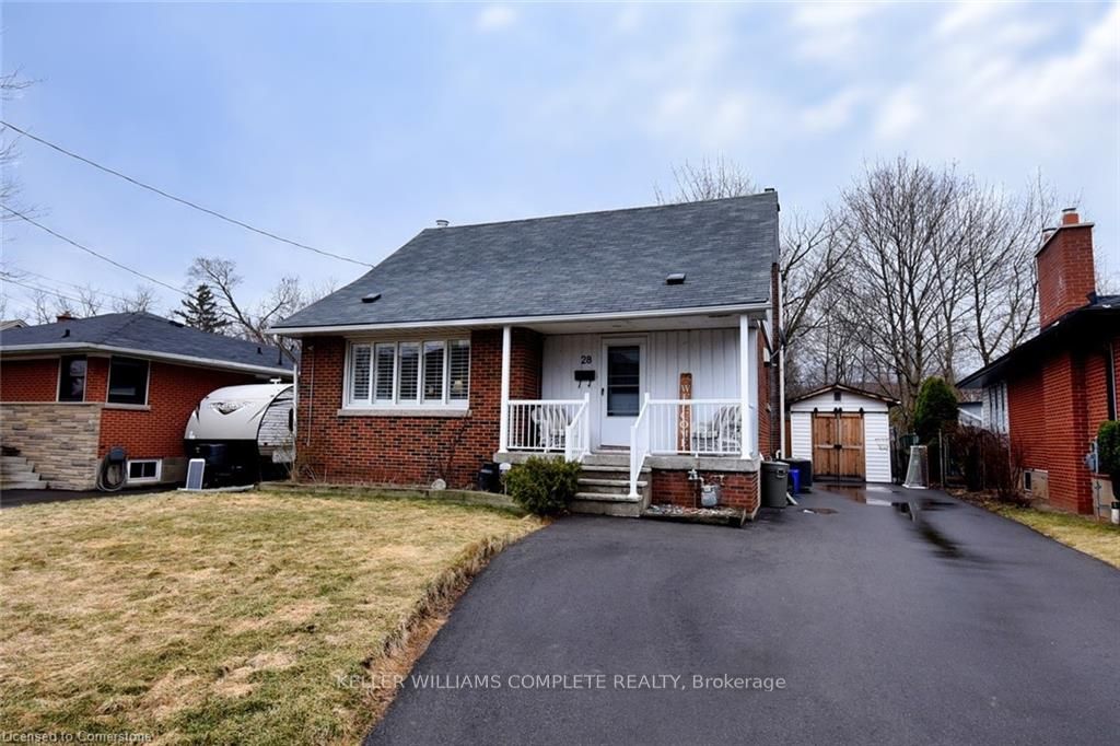 28 Bland Ave Property Photo 1