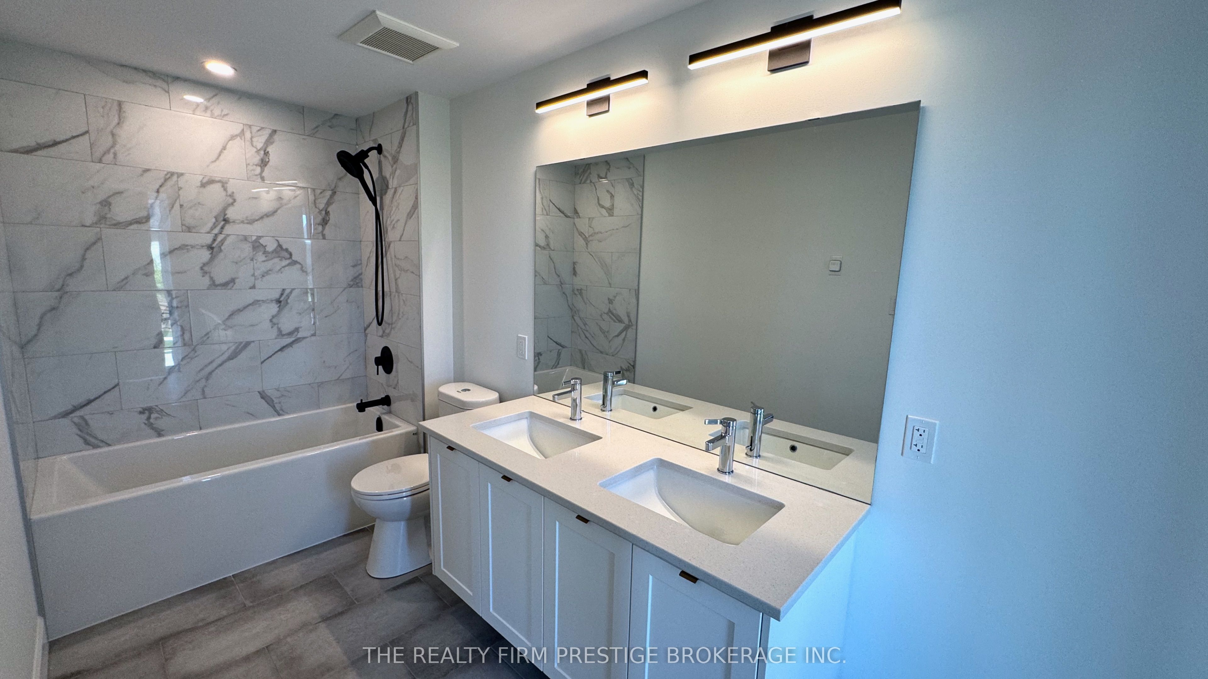 2082 Lumen Drive B118 Property Photo 7