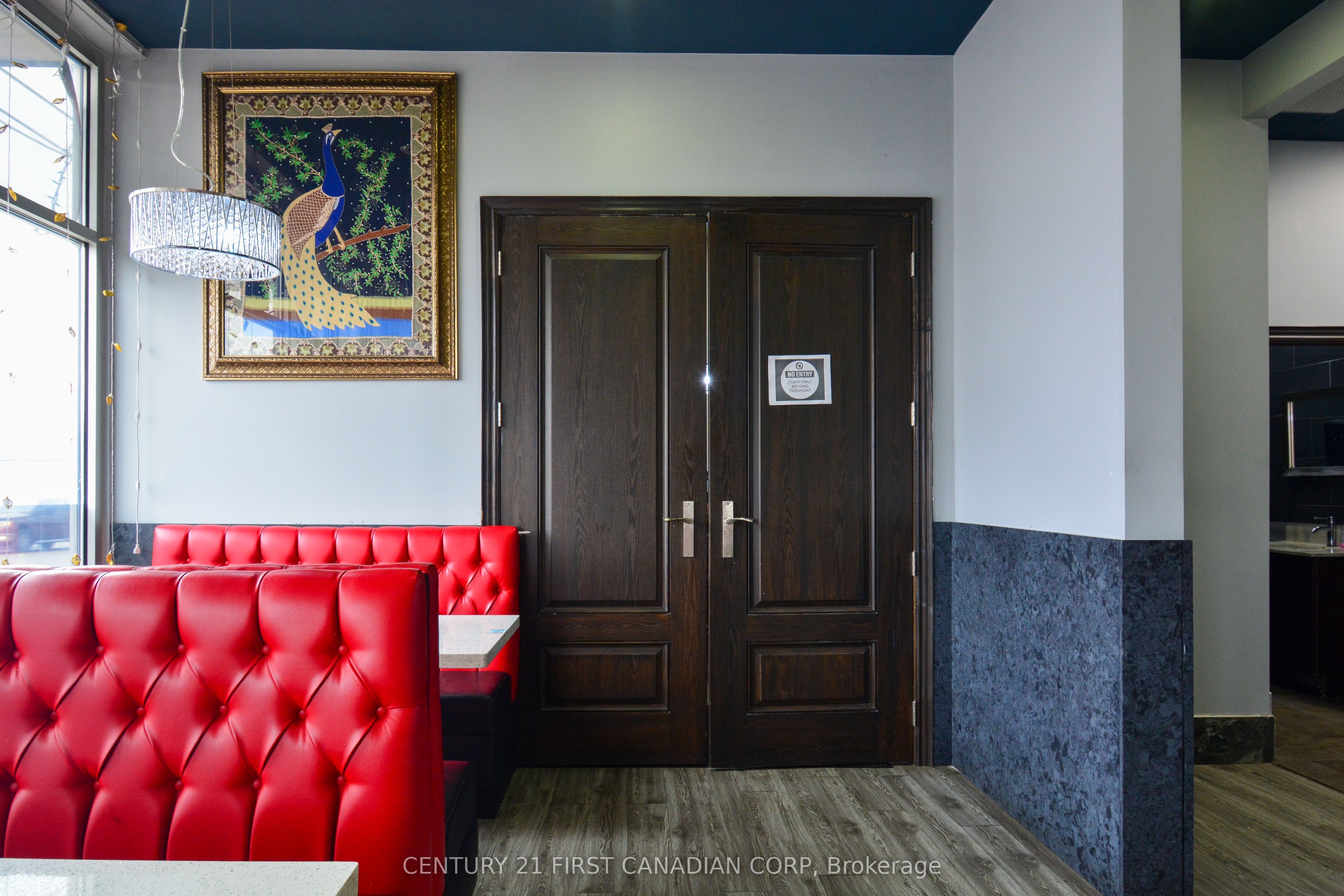 1682 Dundas Street Property Photo 42