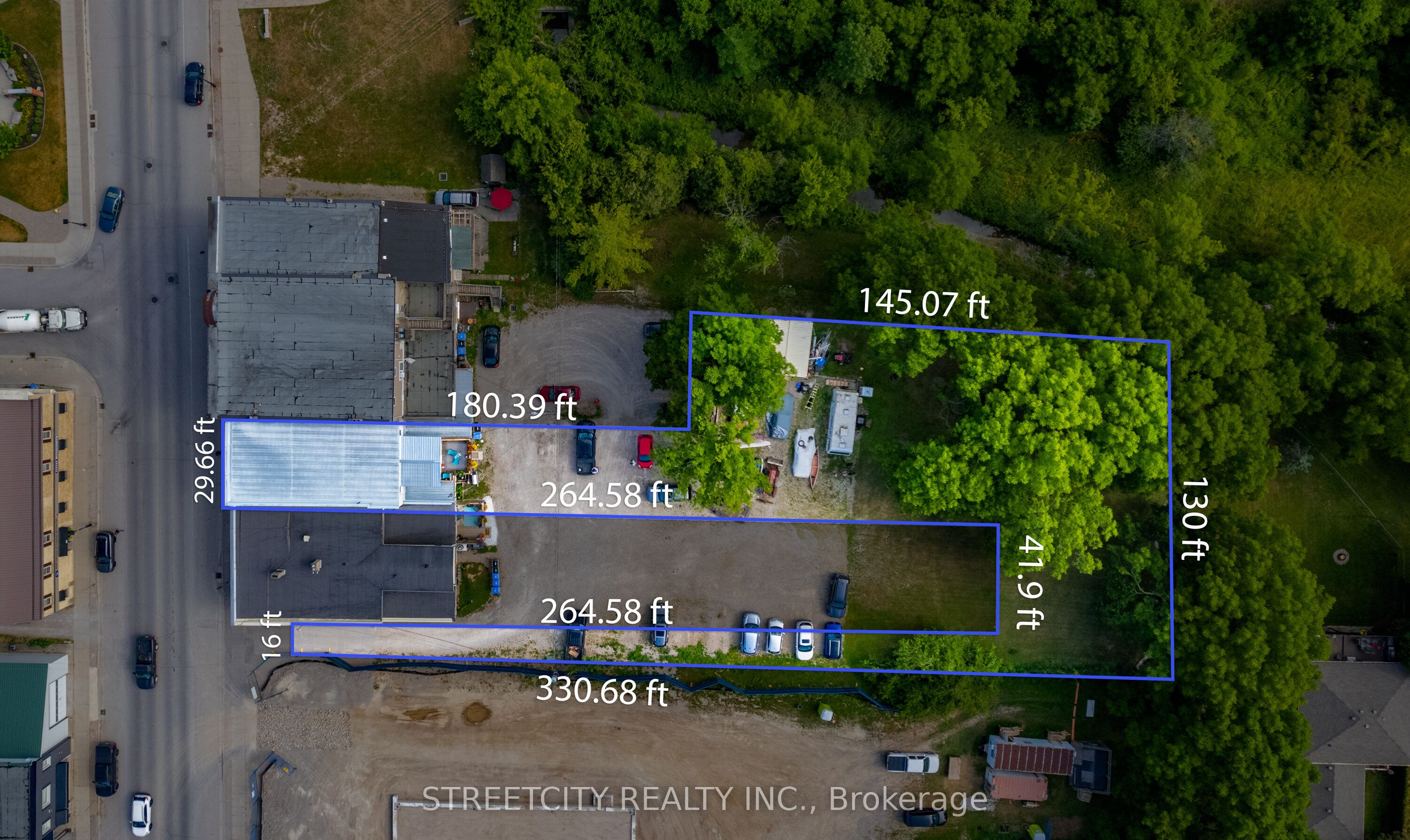 206 Main Street Property Photo 2