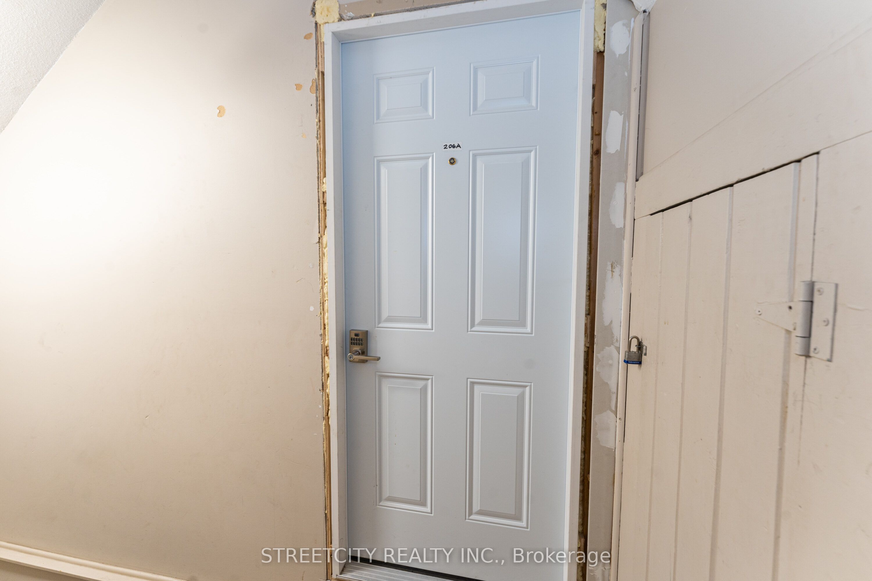 206 Main Street Property Photo 43