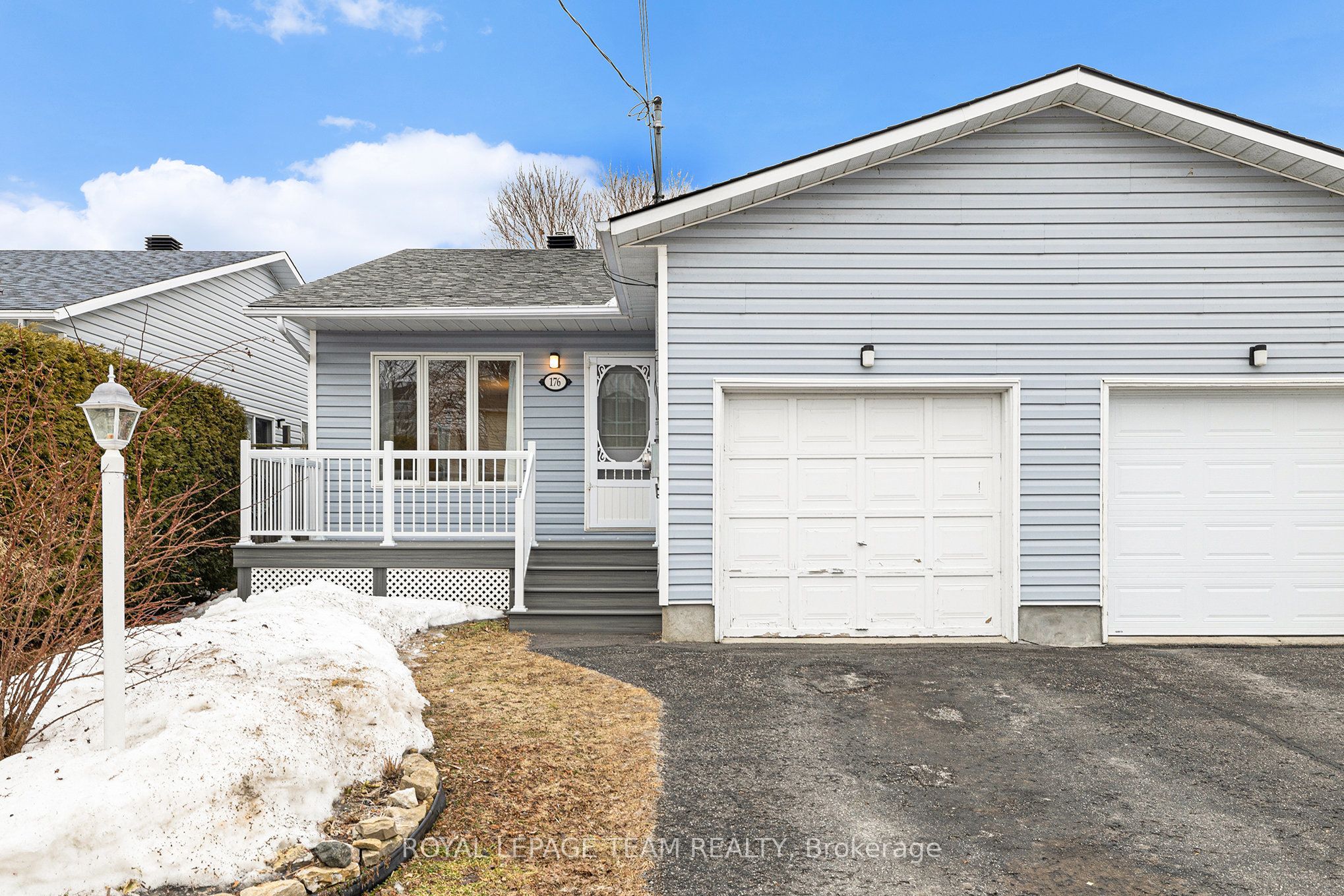 176 Morris St Property Photo