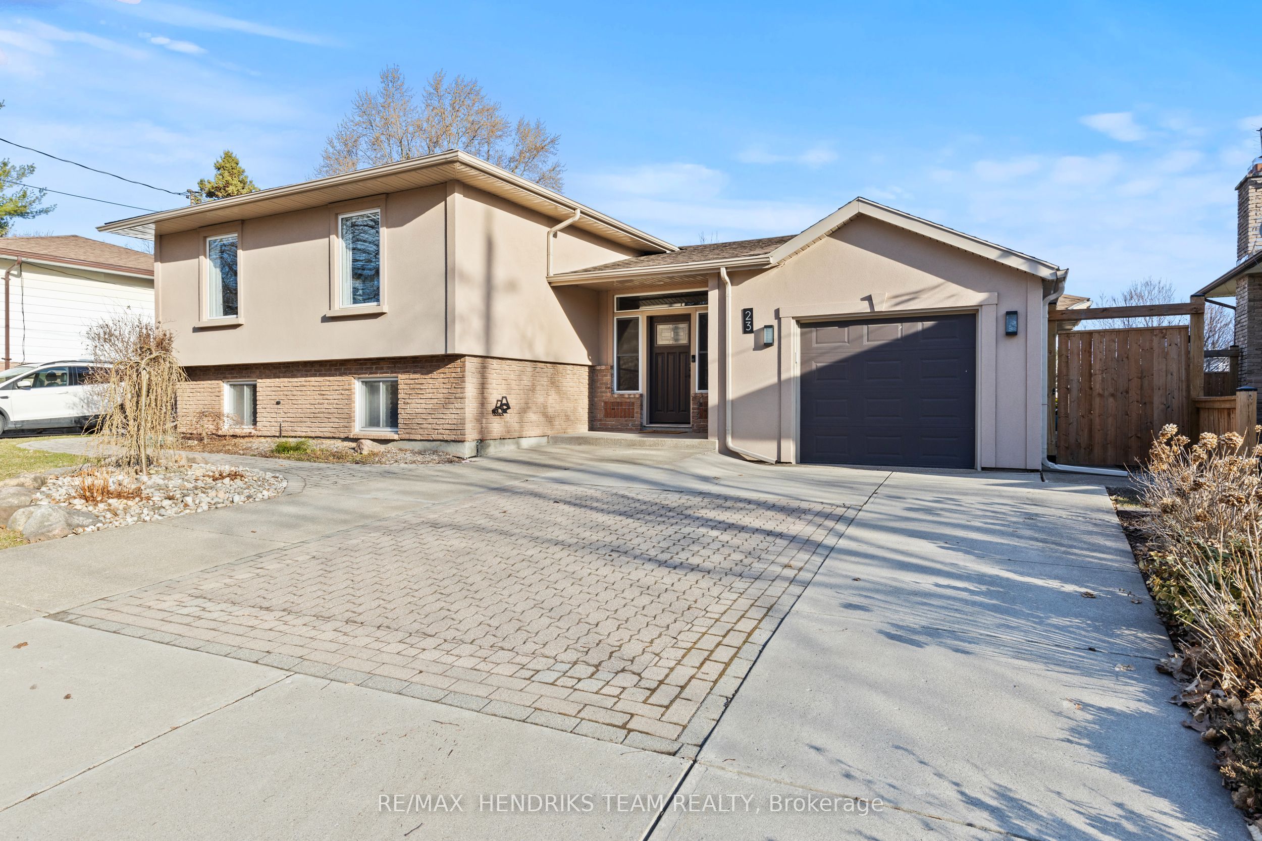 23 Hurricane Road Property Photo