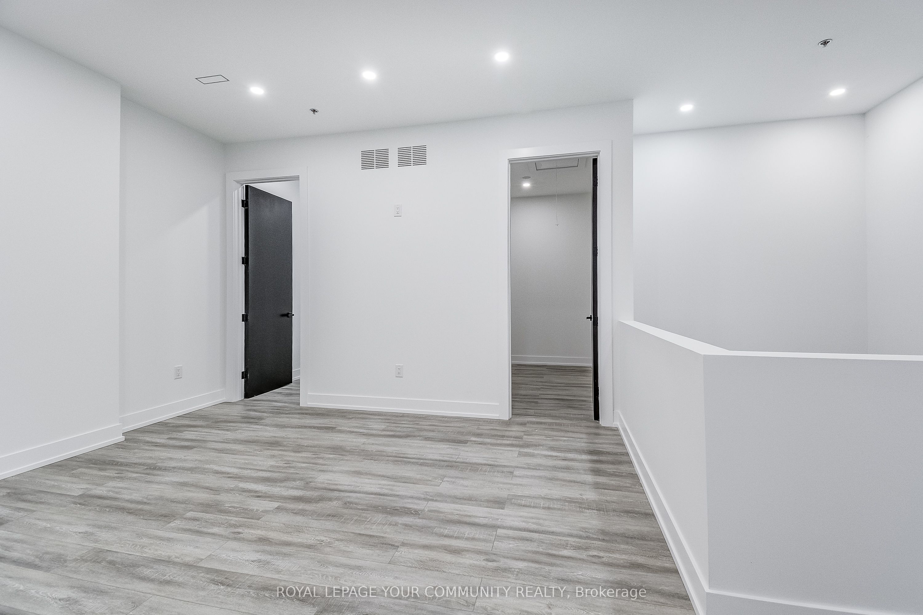#14 - 395 Anchor Road Property Photo 8
