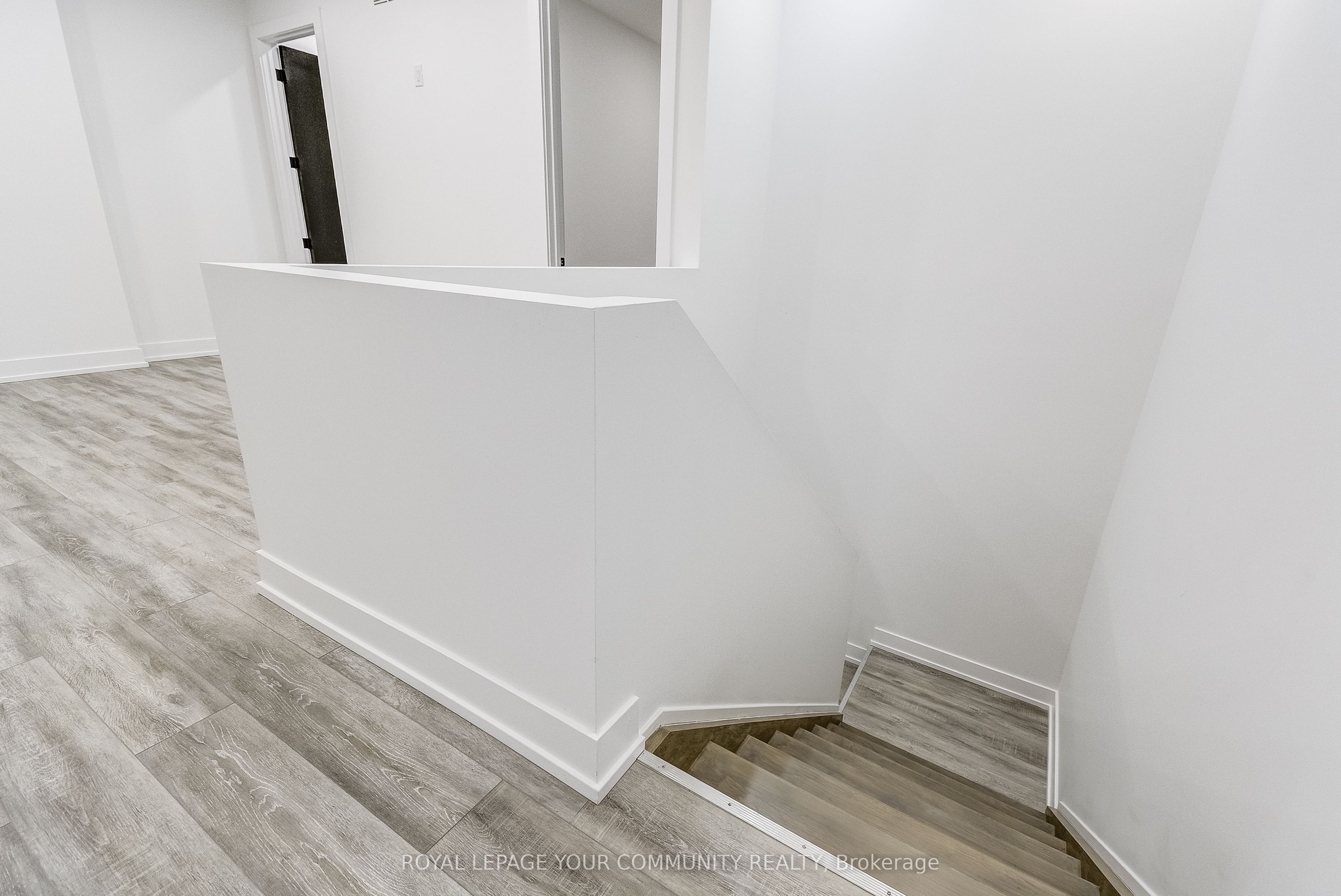 #14 - 395 Anchor Road Property Photo 10