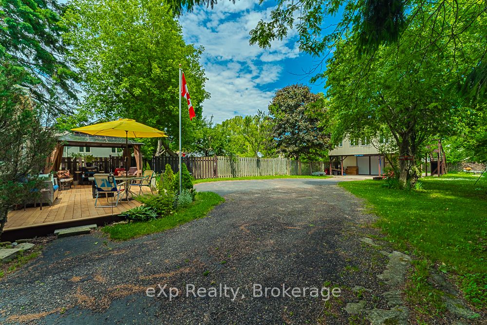601 Dawson Street Property Photo 7