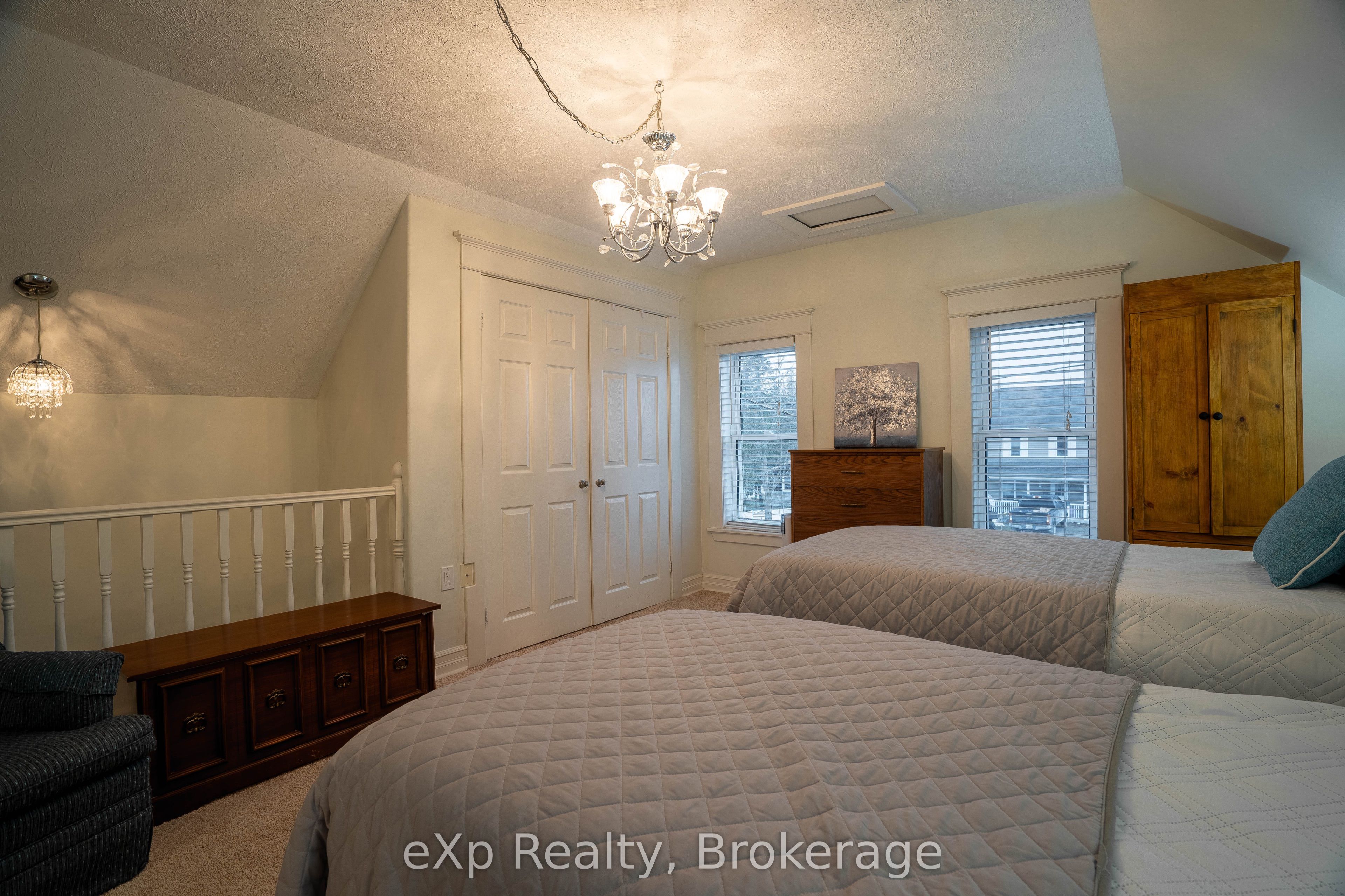 601 Dawson Street Property Photo 25
