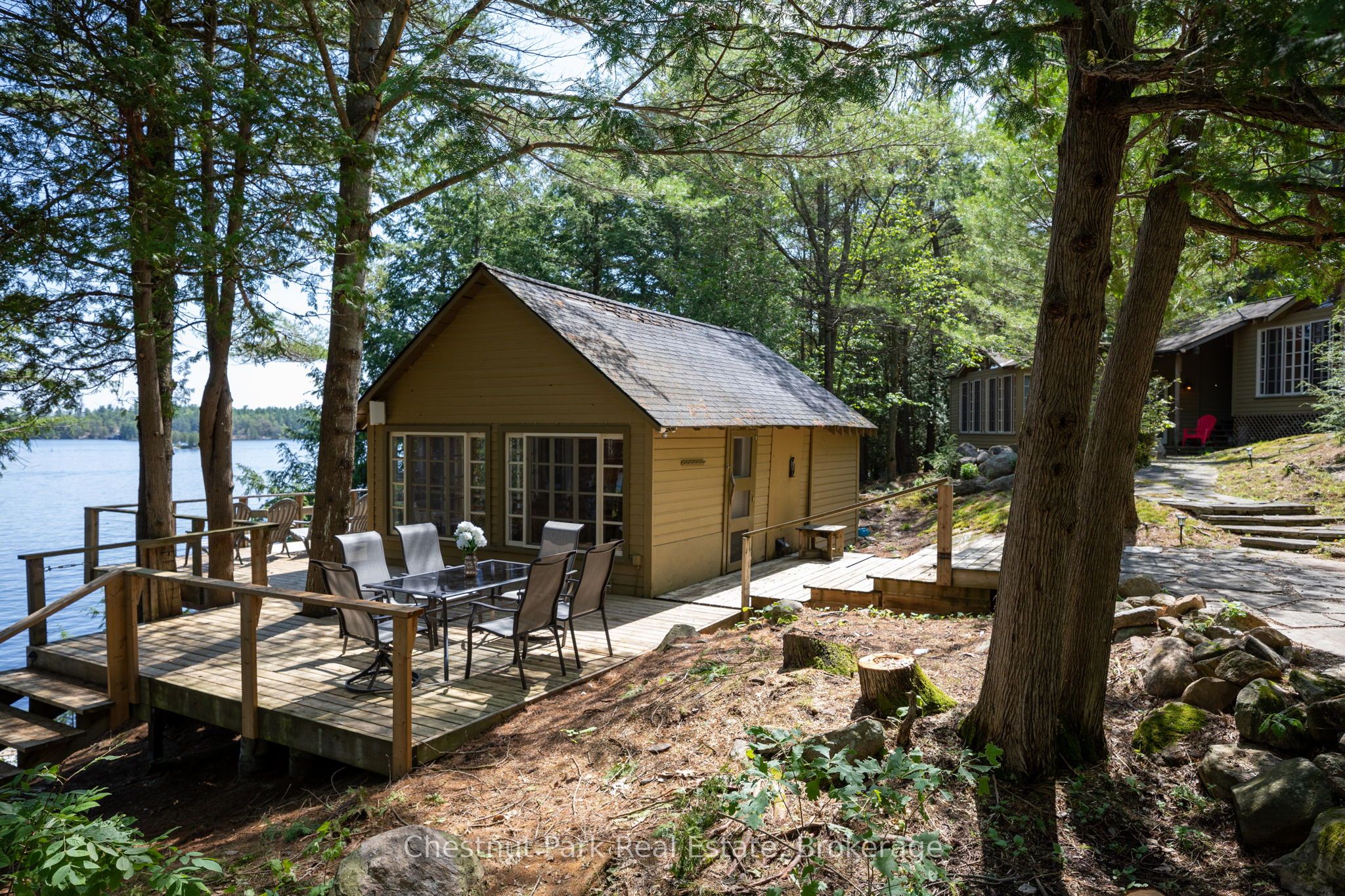 29 Island 26lm N/a Property Photo 18