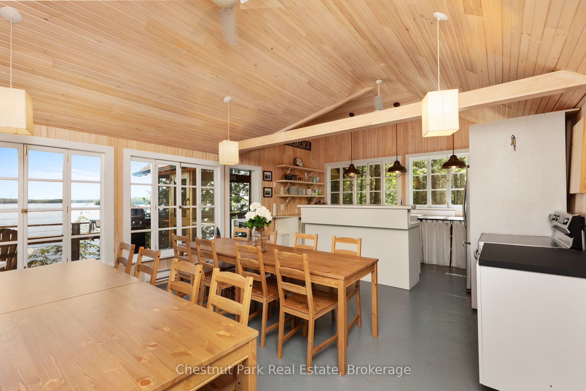 29 Island 26lm N/a Property Photo 22