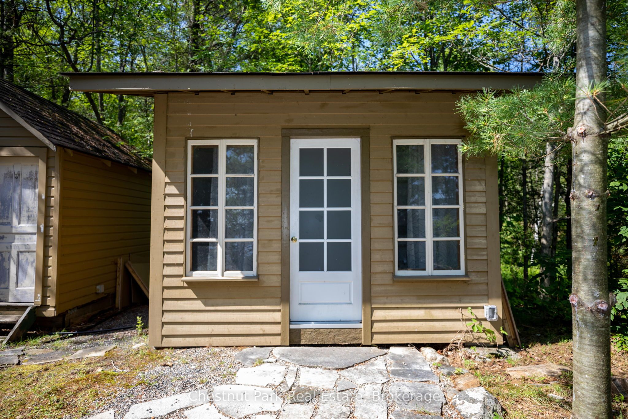 29 Island 26lm N/a Property Photo 36