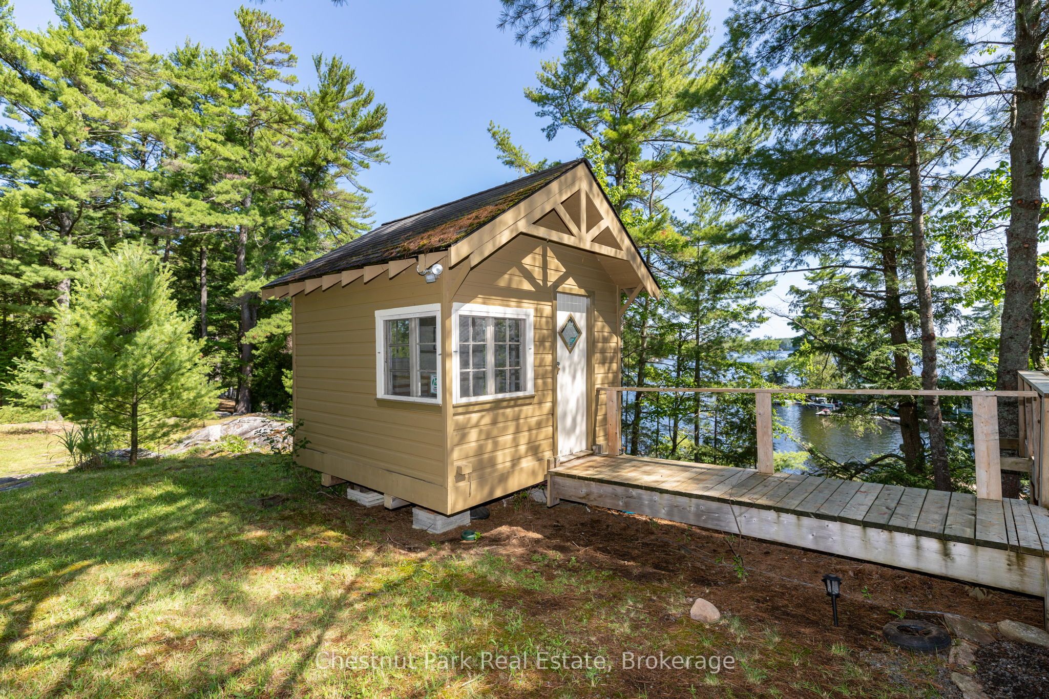 29 Island 26lm N/a Property Photo 44