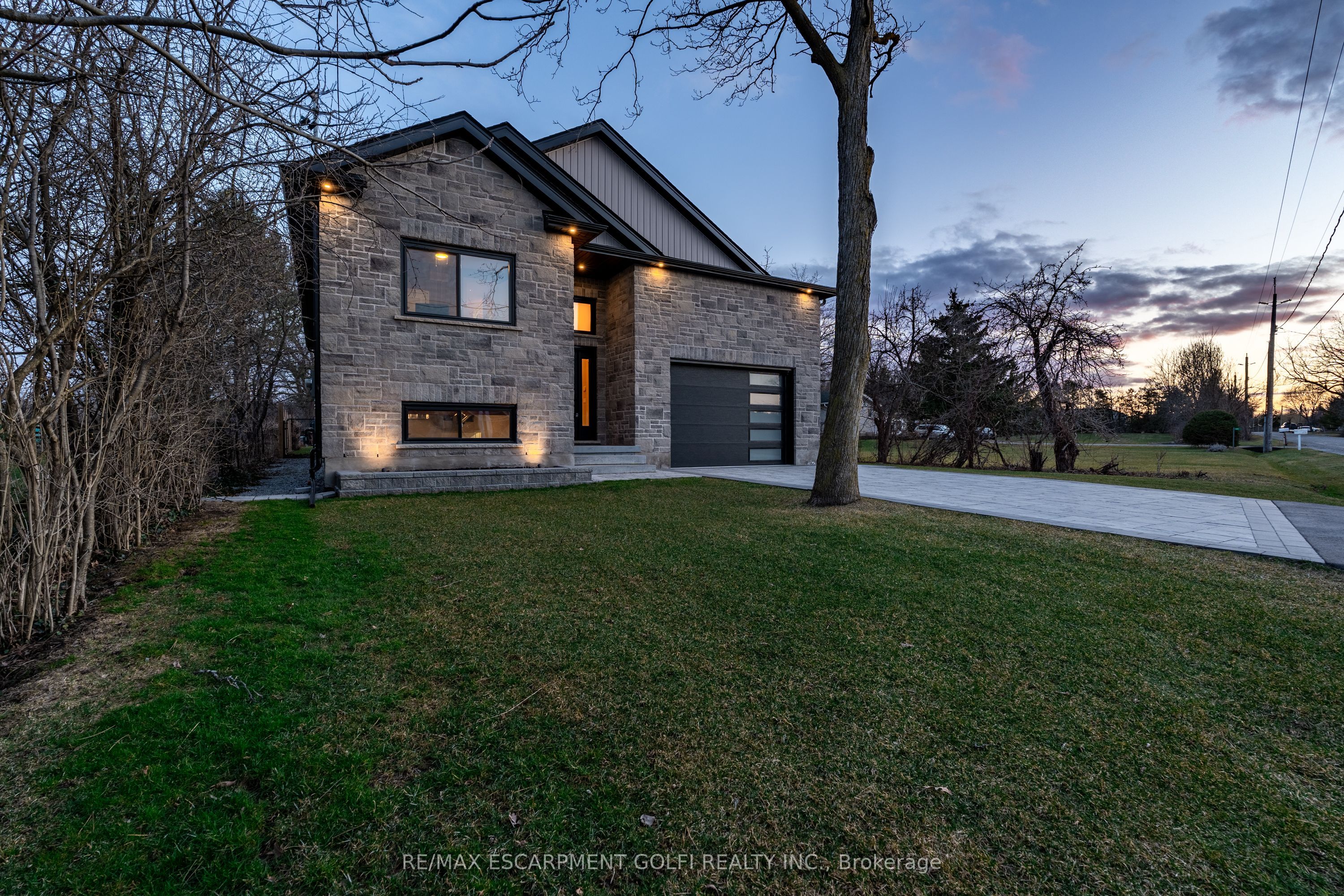 St Davids Real Estate Listings Main Image
