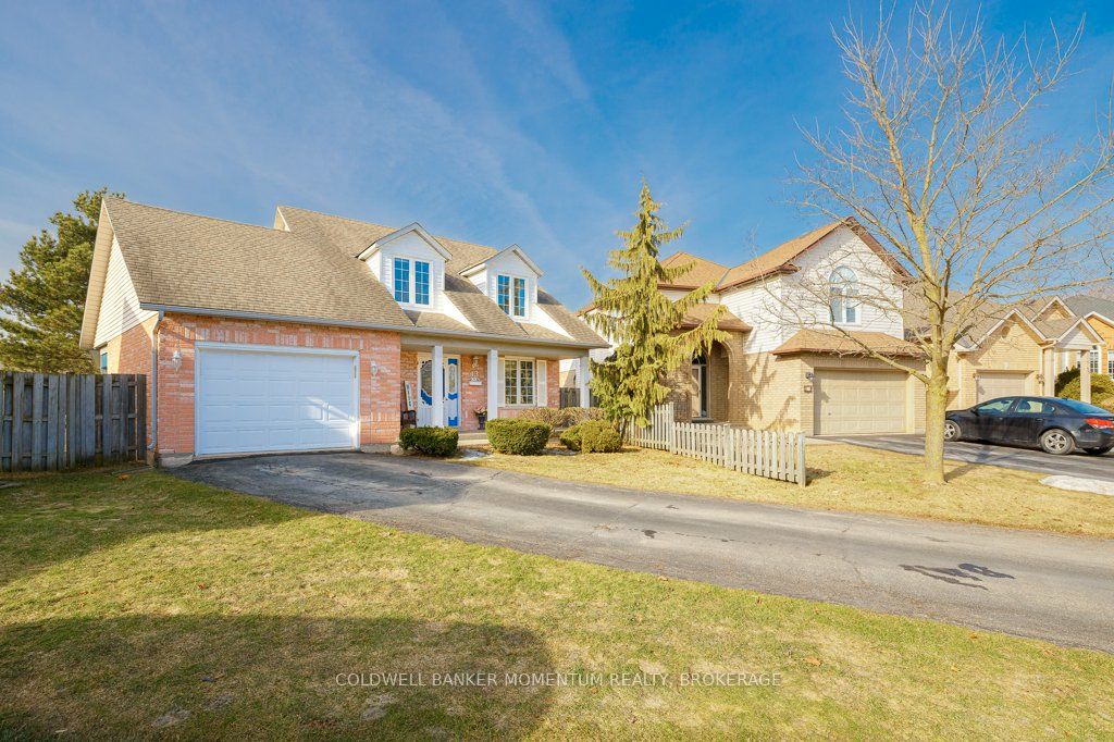 43 Silvercrest Court Property Photo 2
