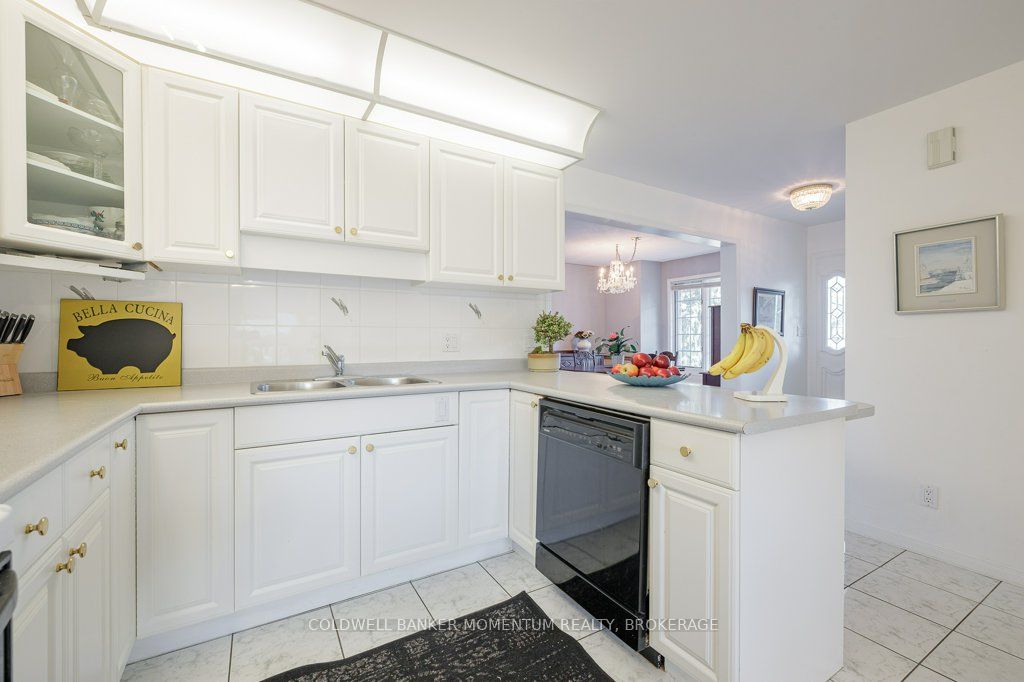 43 Silvercrest Court Property Photo 11