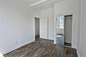 590 Main Street E Property Photo 15