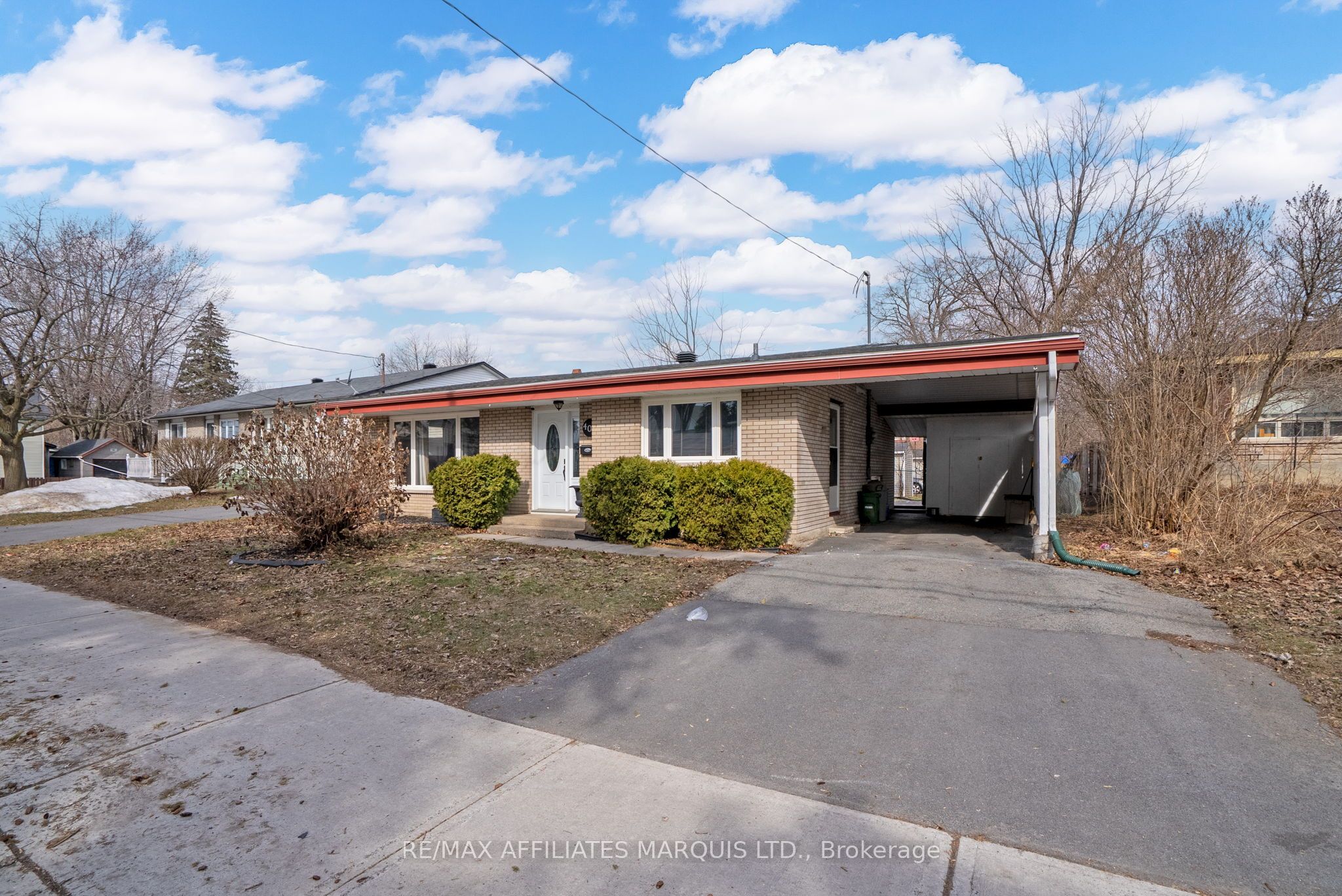 407 First Street Property Photo
