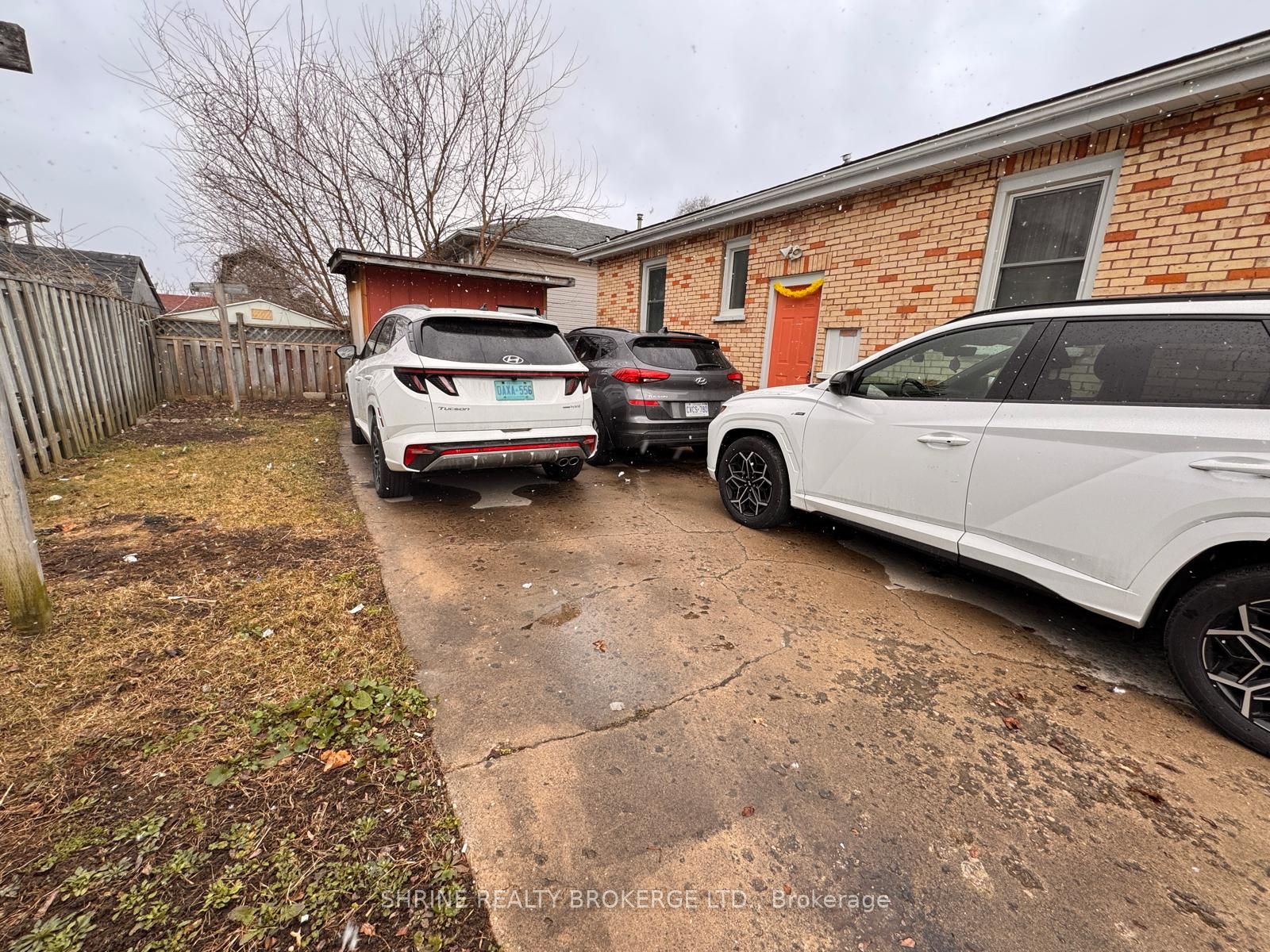 1227 Trafalgar St Property Photo