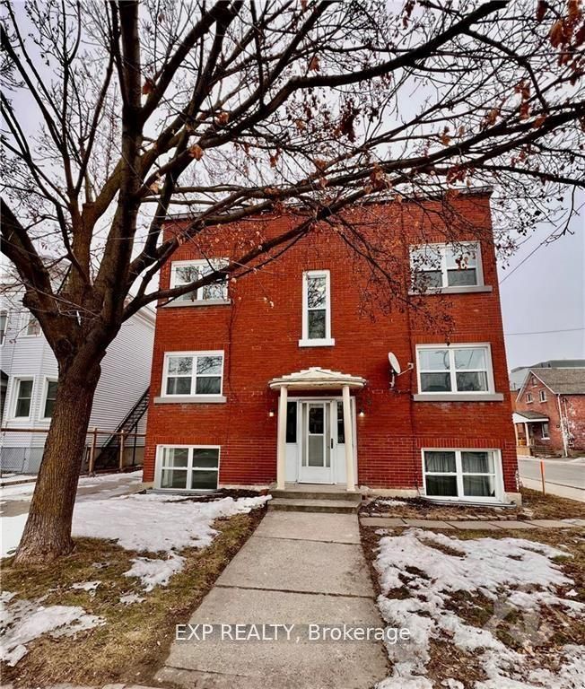 #1 - 75 Holland Avenue Property Photo