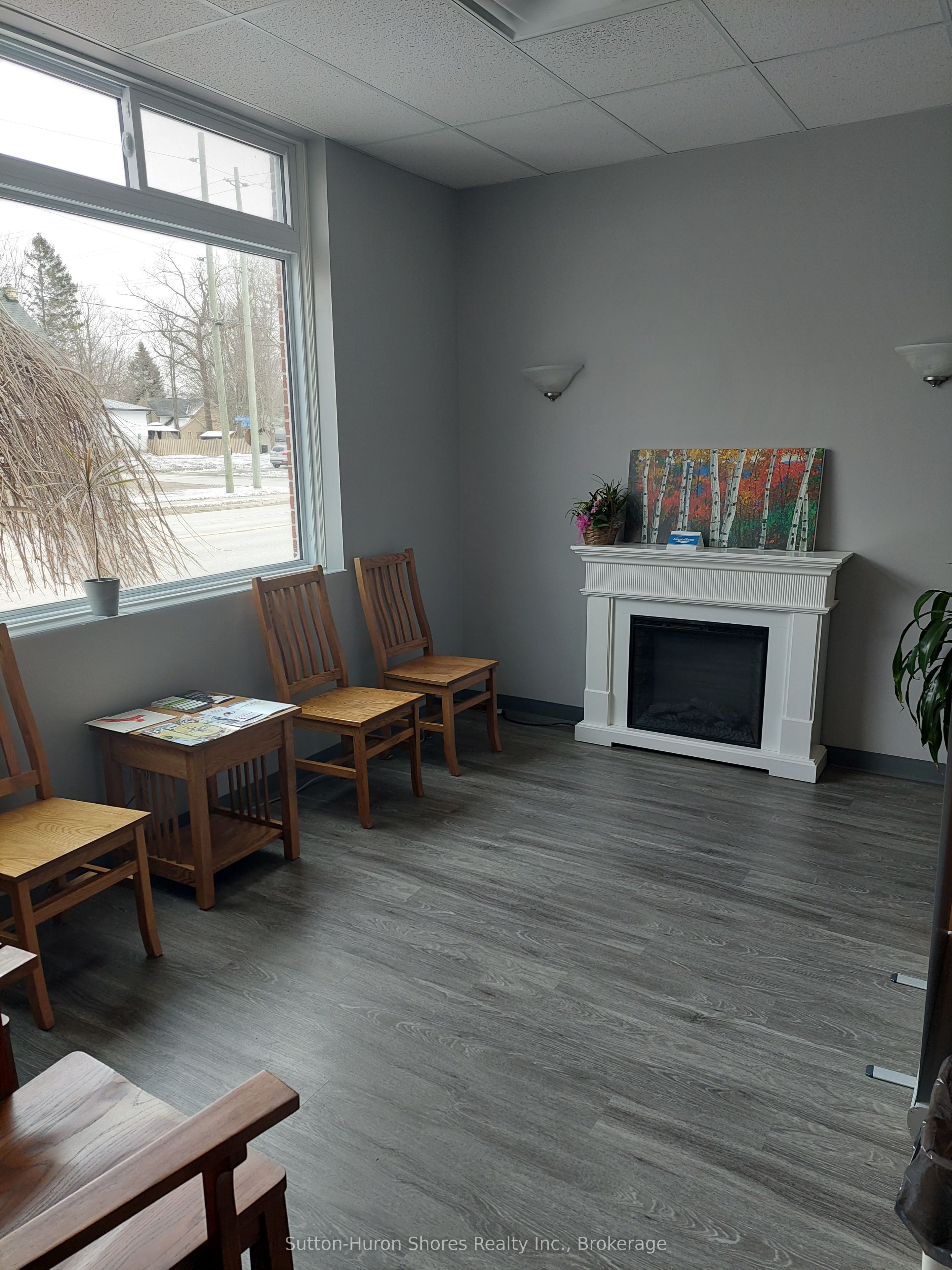 662 Gustavus Street Property Photo 3
