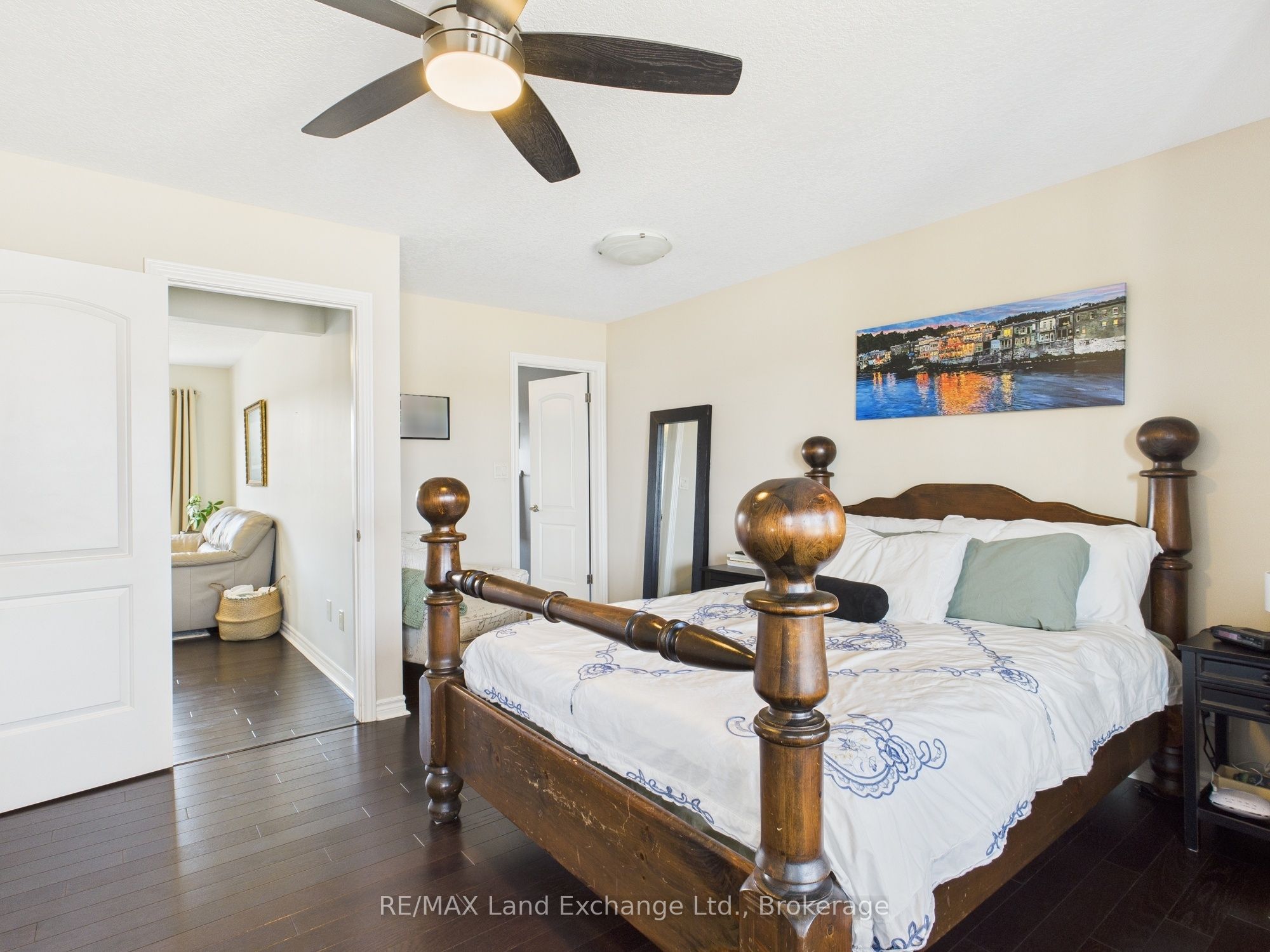 #60 - 529 Stornoway Way Property Photo 12